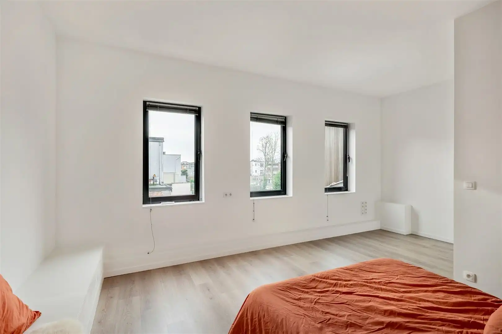 Uitzonderlijk herenhuis volledig gerenoveerd foto 21