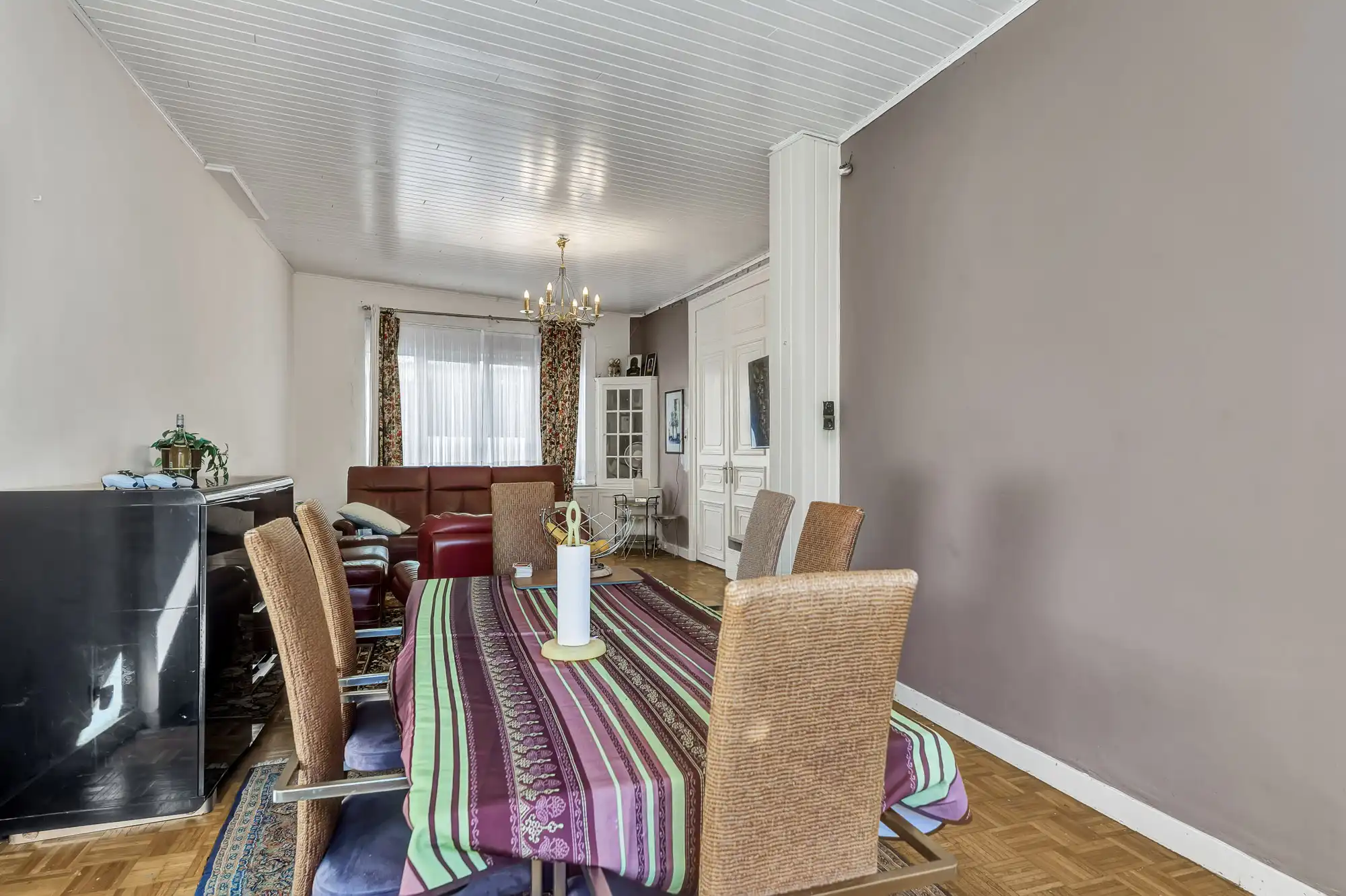 Te renoveren woning met EPC (D) en 4 slaapkamers in Aalst foto 5
