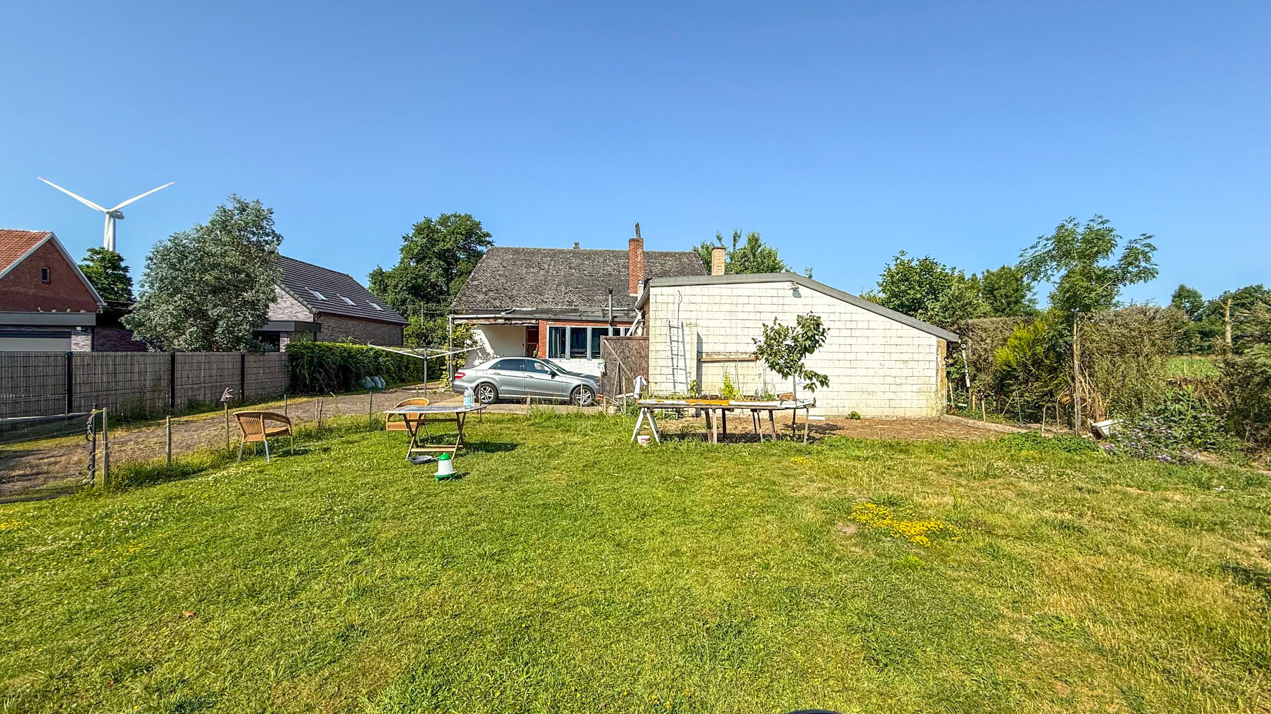 Vrijstaande woning met hangar en groot stuk grond-13.000m²! foto 33