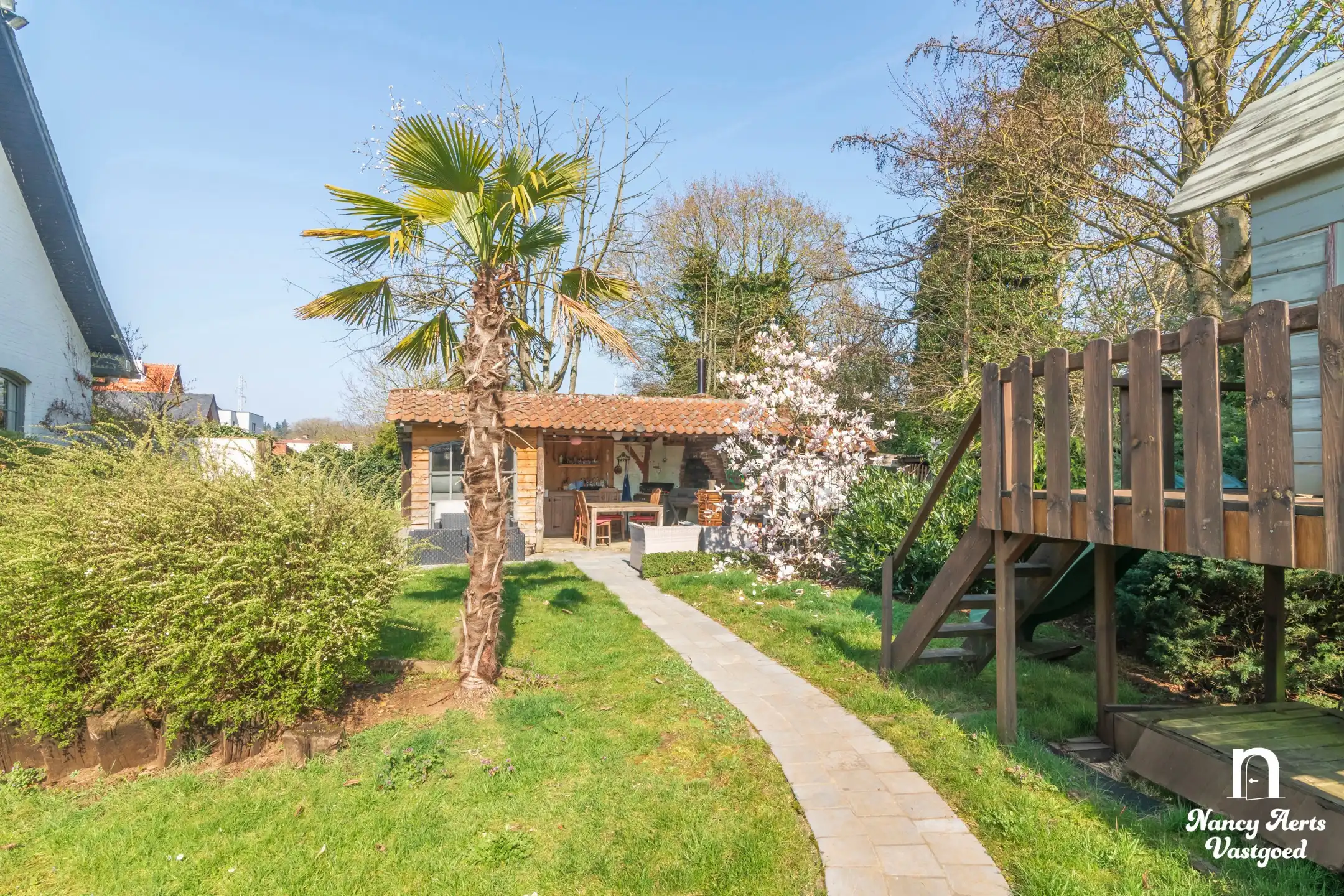 Ruime woning met karakter en talloze mogelijkheden foto 7