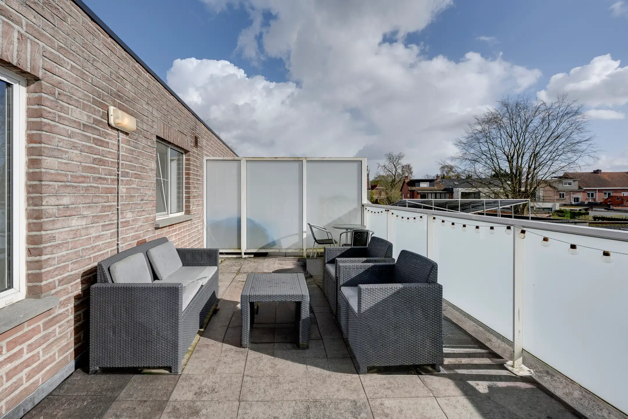Appartement met zuidterras in het hart van Brasschaat foto {{pictureIndex}}