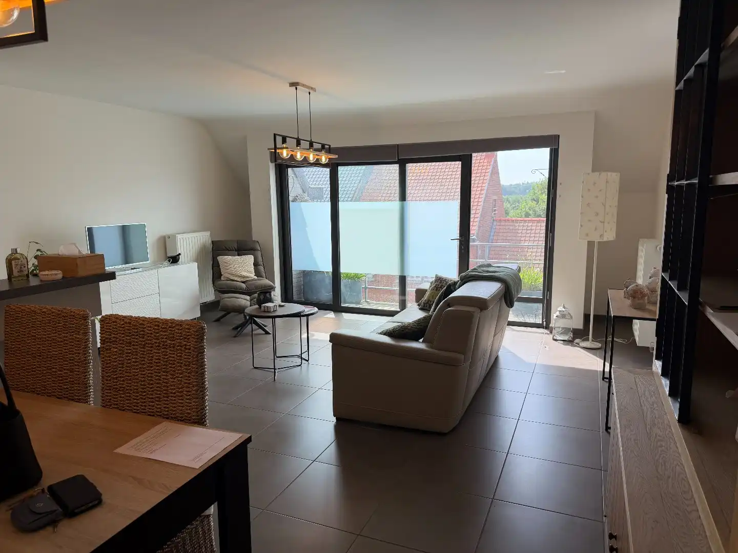 Instapklaar 2 slaapkamerappartement met garage in Houthulst  foto 4