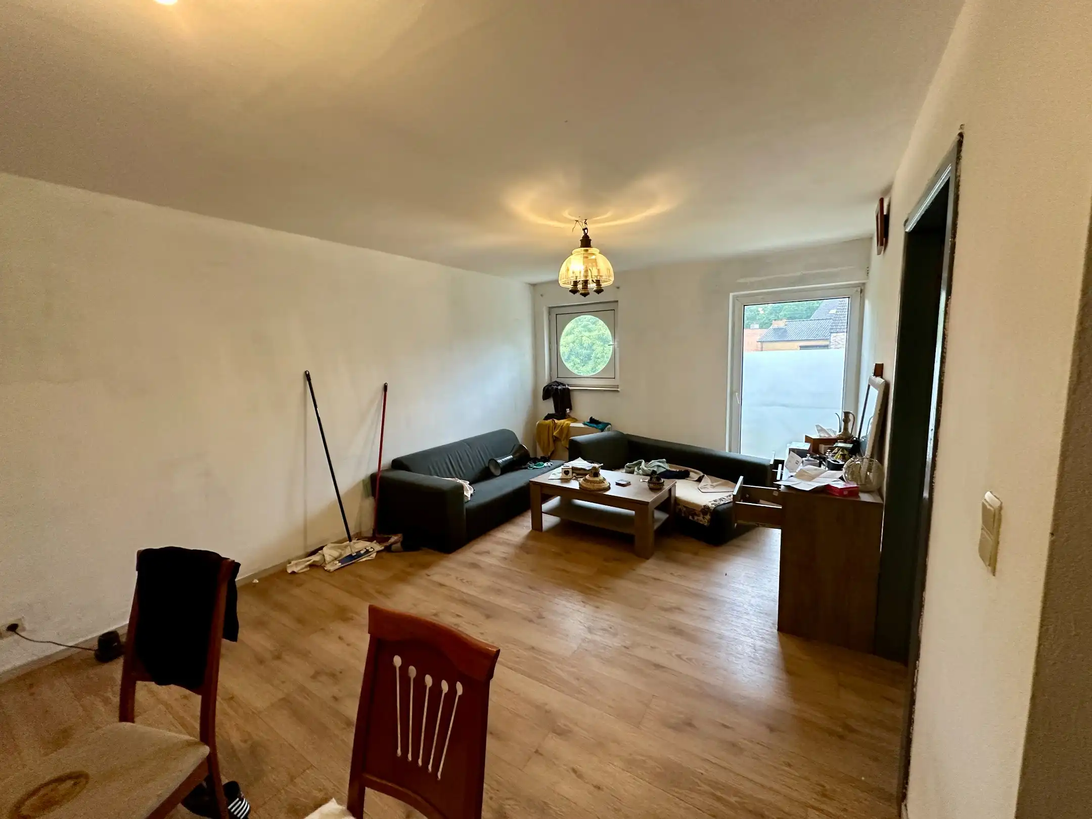 Unieke investeringskans, voor snelle beslissers: 1slkm app met kelderbeging en balkon te GENK foto 6