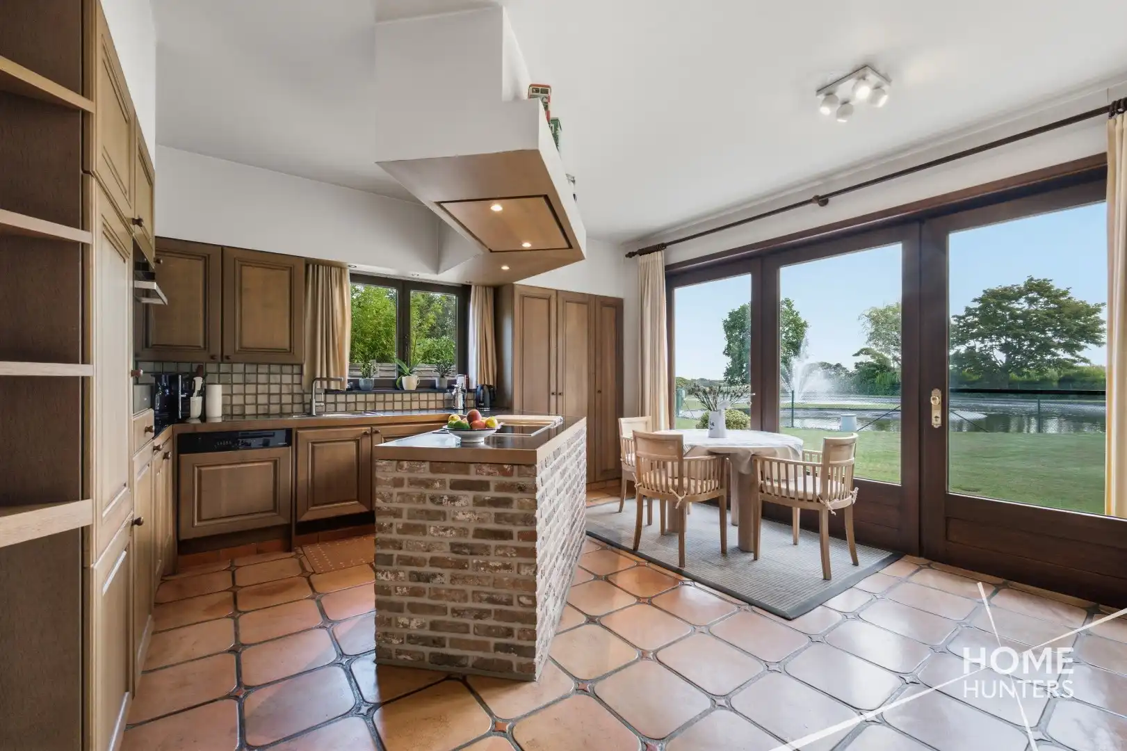 Exclusief wonen op de Gitsberg: villa met 5 slaapkamers en 4.441 m² foto 11