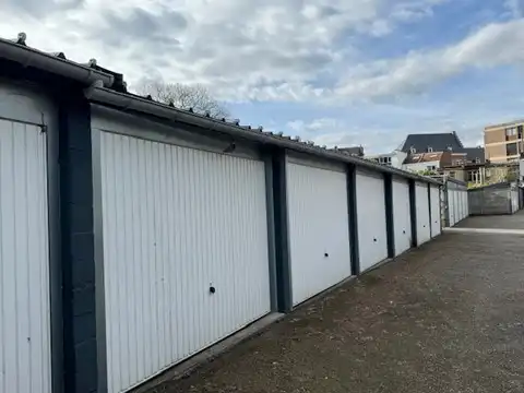 Garagebox te huur in Tienen – Eeuwfeeststraat 5 foto 4