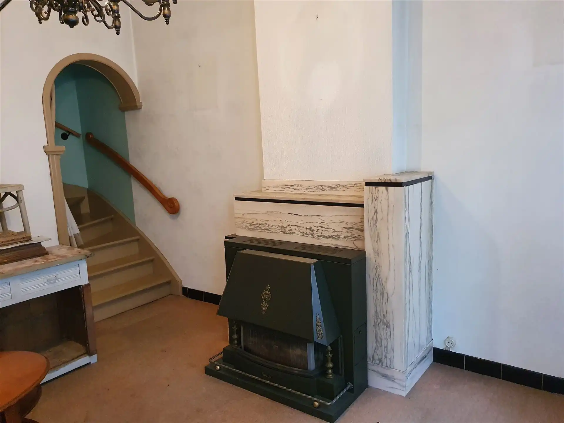 Te renoveren stadswoning met garage in Diest. foto 8