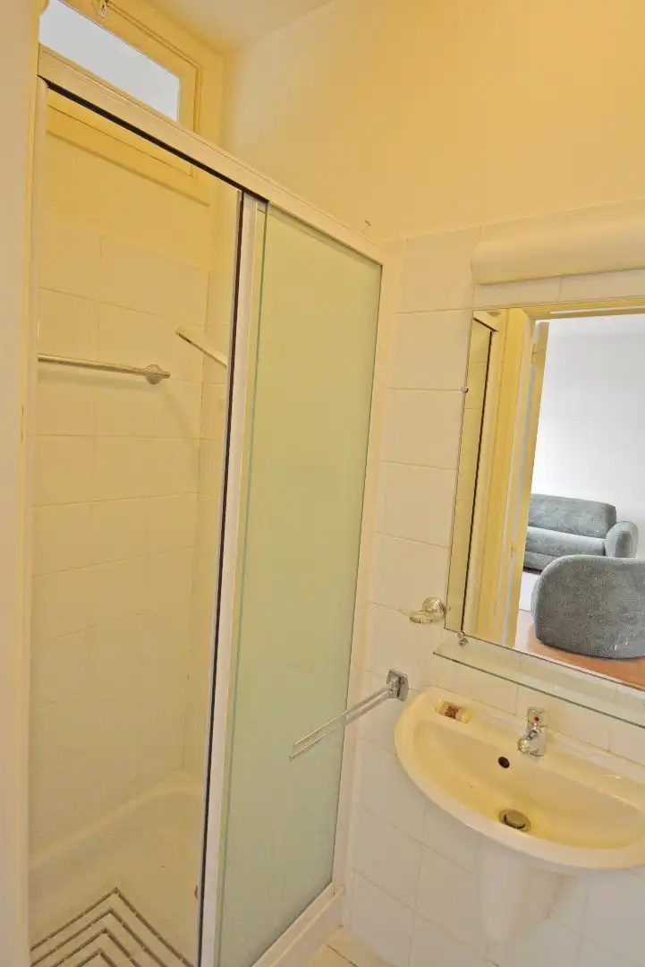 Gezellig pied-à-terre te huur op een top locatie. foto 6