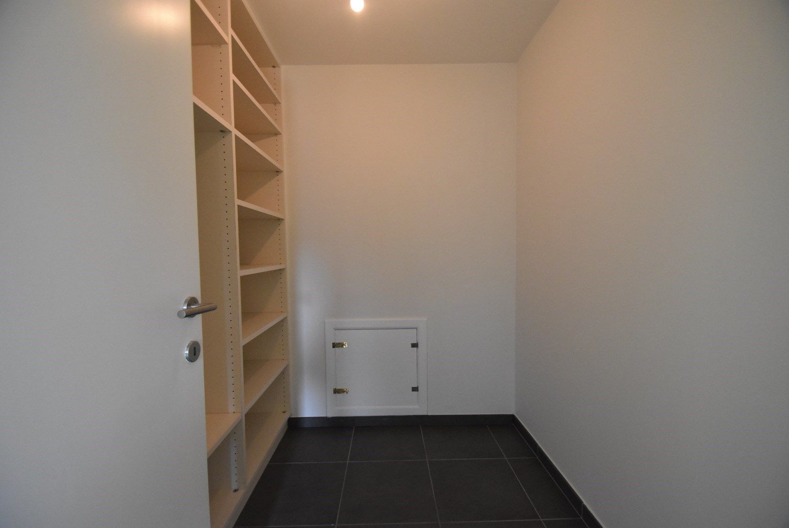 Zeer degelijk gebouwde ruime nieuwbouwwoning met inpandige garage en tuin op 4a81ca,  foto 17