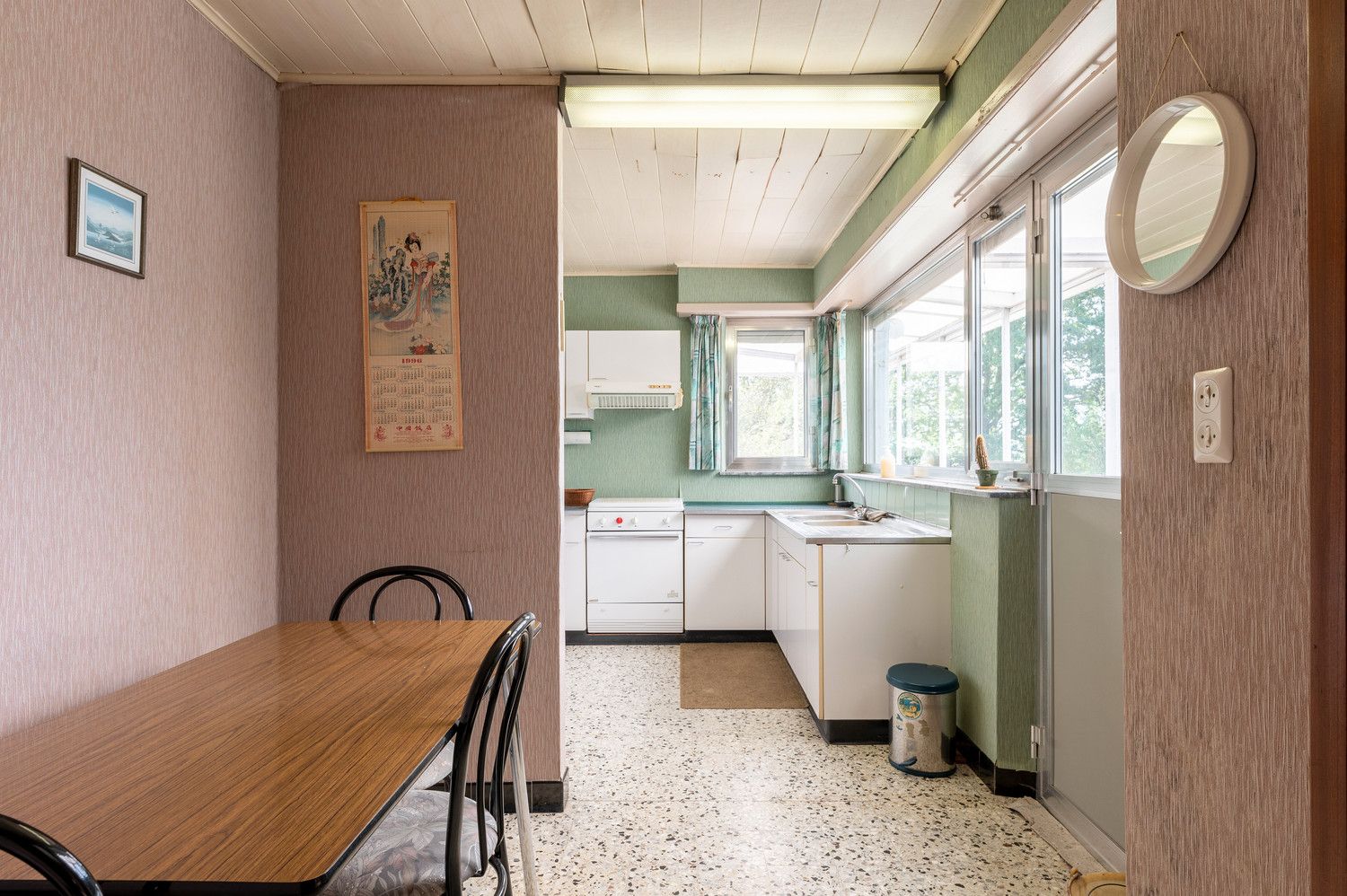 Te renoveren gezinswoning, 3 slaapkamers, garage,tuin foto 18