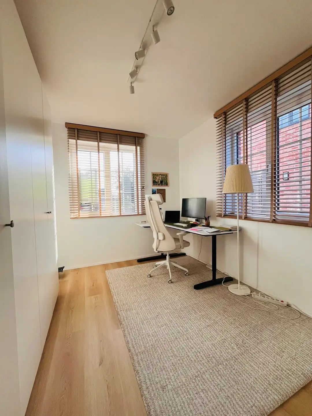 MODERN EN ENERGIEZUINIG APPARTEMENT MET 2 AUTOSTAANPLAATSEN foto 11