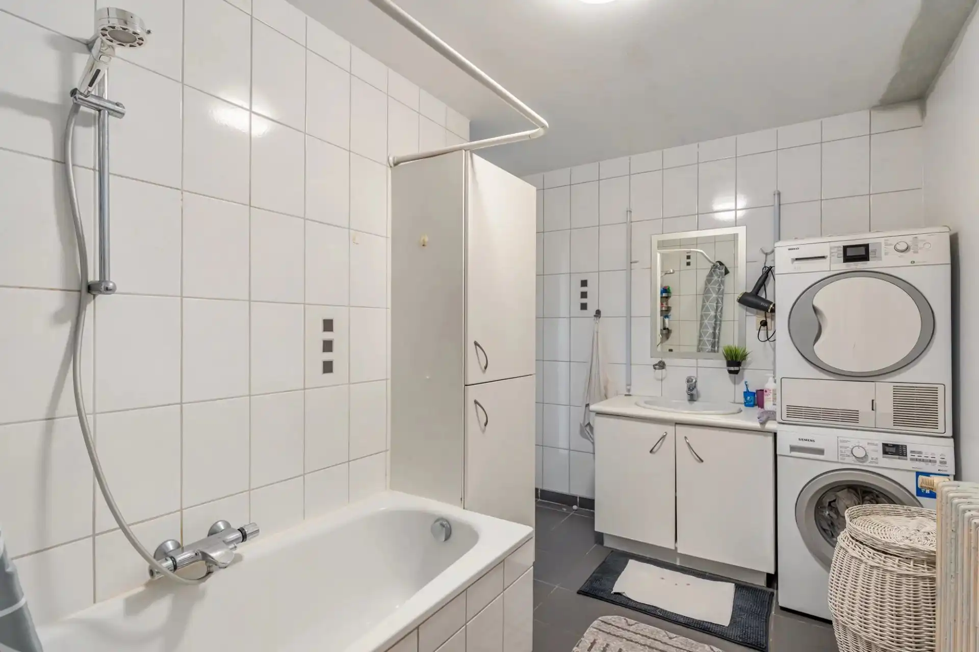 Ruim appartement met 2 slaapkamers in Koersel foto 6