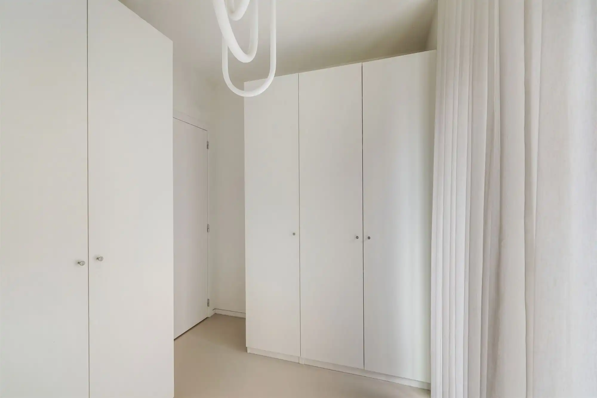 Trendy appartement met hedendaags karakter foto 23