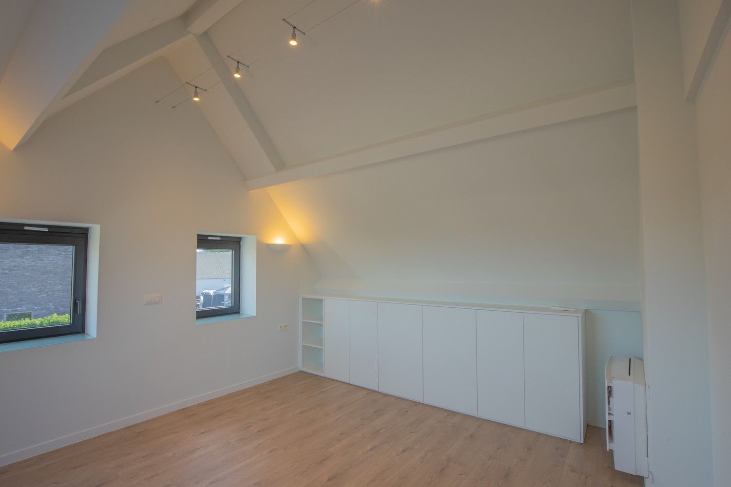 Exclusieve vernieuwbouwvilla met 5 slaapkamers en ruime tuin in Ramsel foto 25