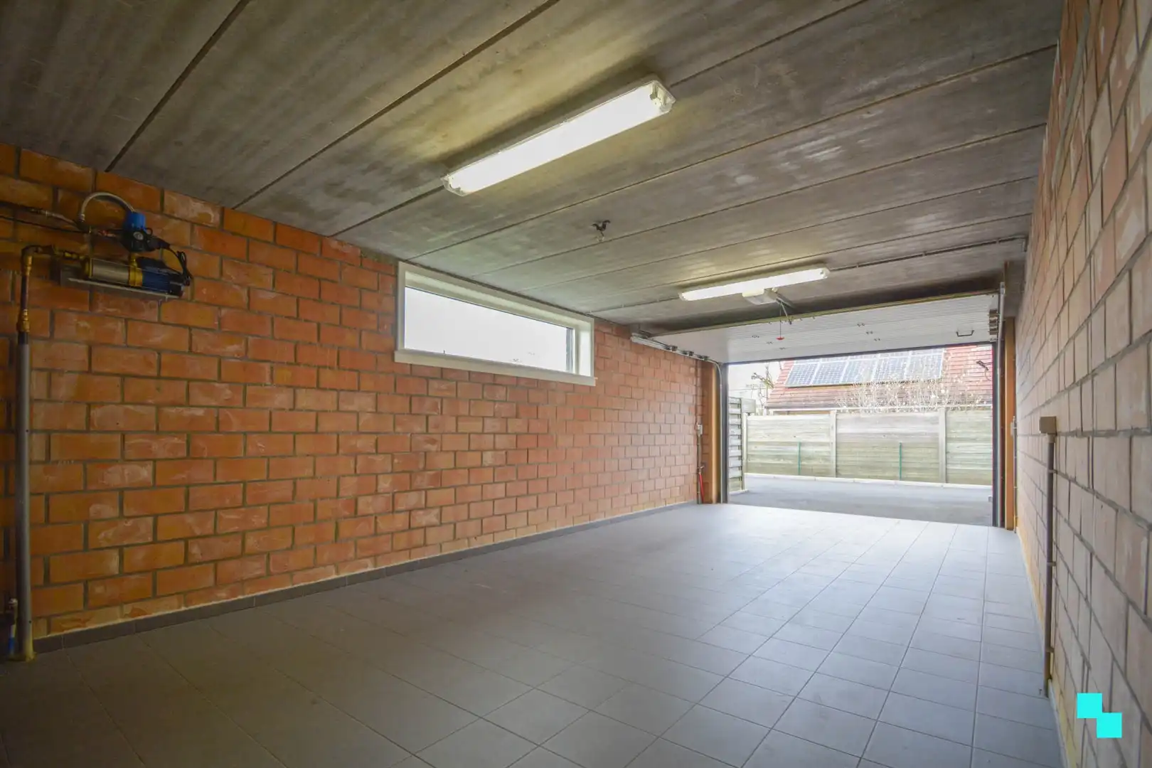 Ruim appartement met tuin, terras en garage - Roeselare foto 4