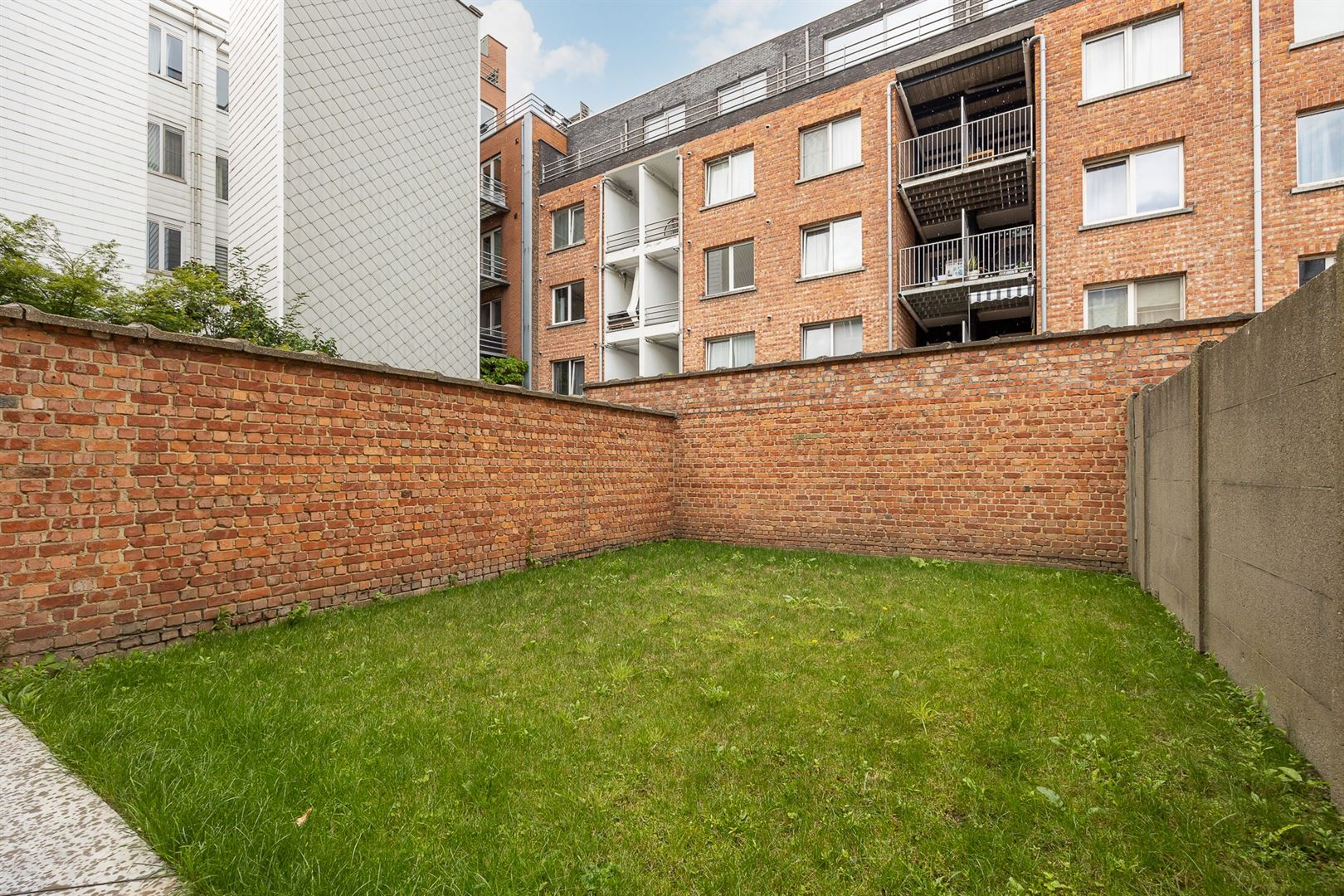 Gelijkvloers met tuin aan Zuidpark foto 15