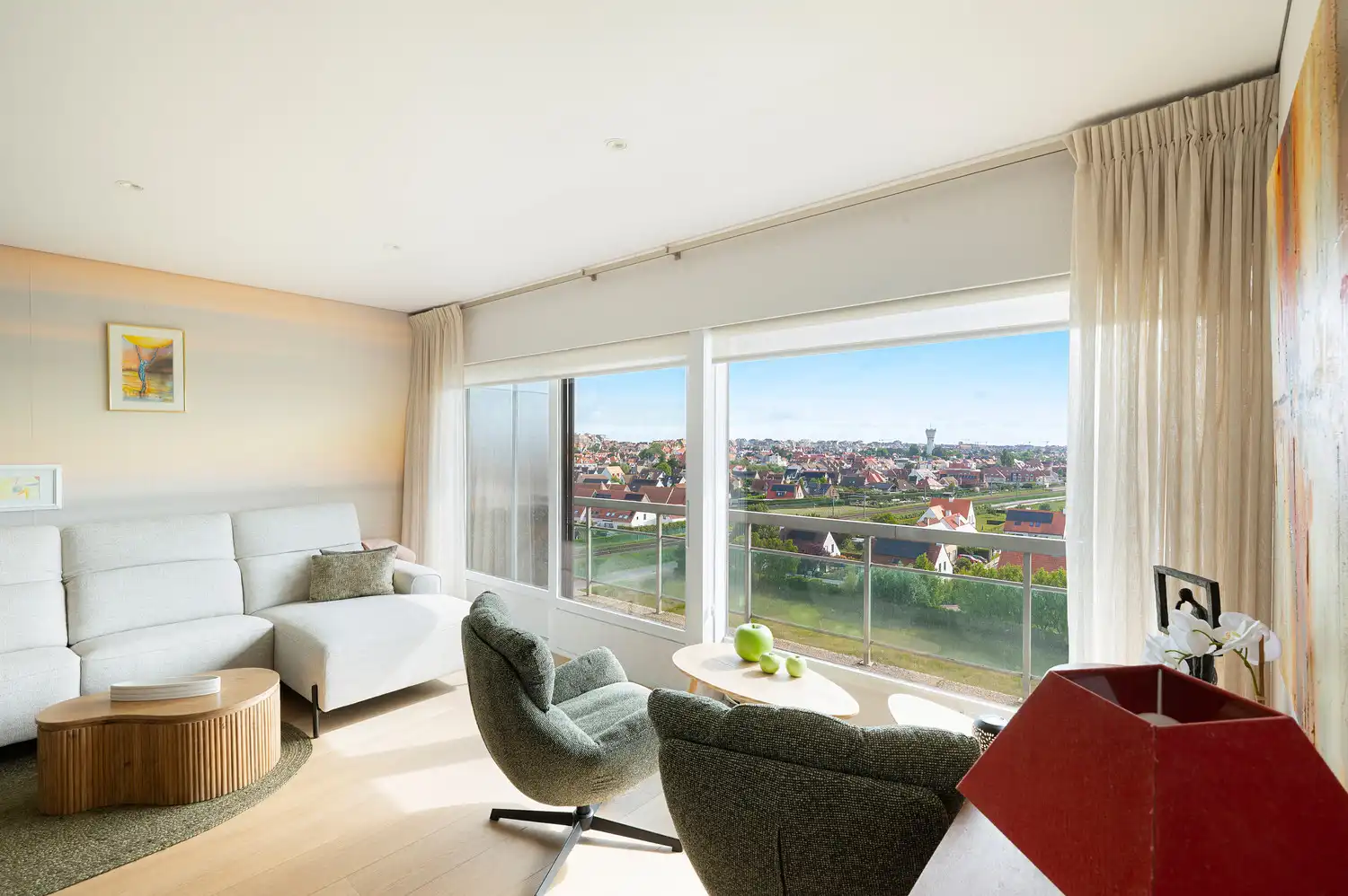 Vernieuwd 1 slaapkamerappartement met open zichten en groot terras foto 6