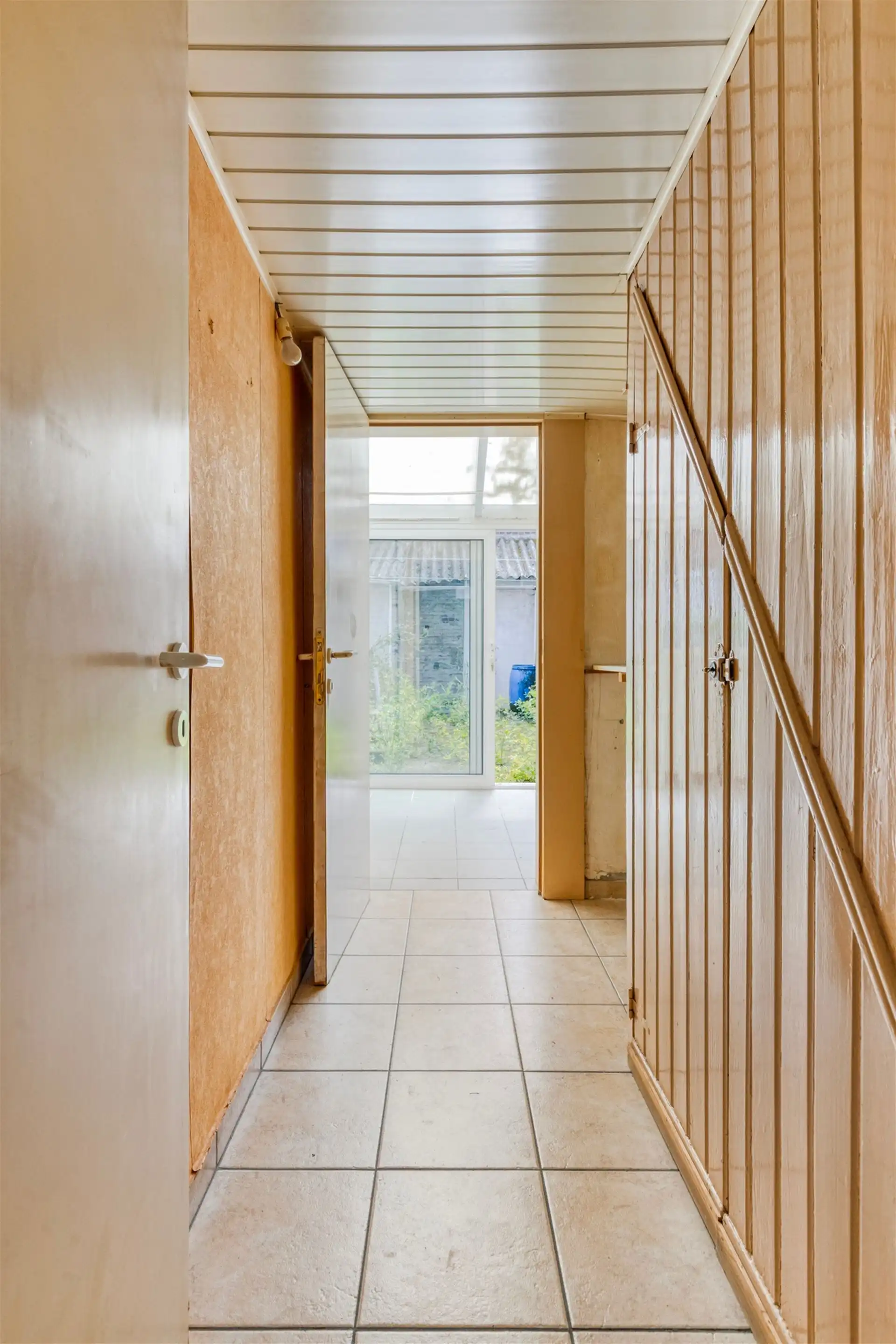 Héél centraal gelegen renovatiepanden (twee). foto 11