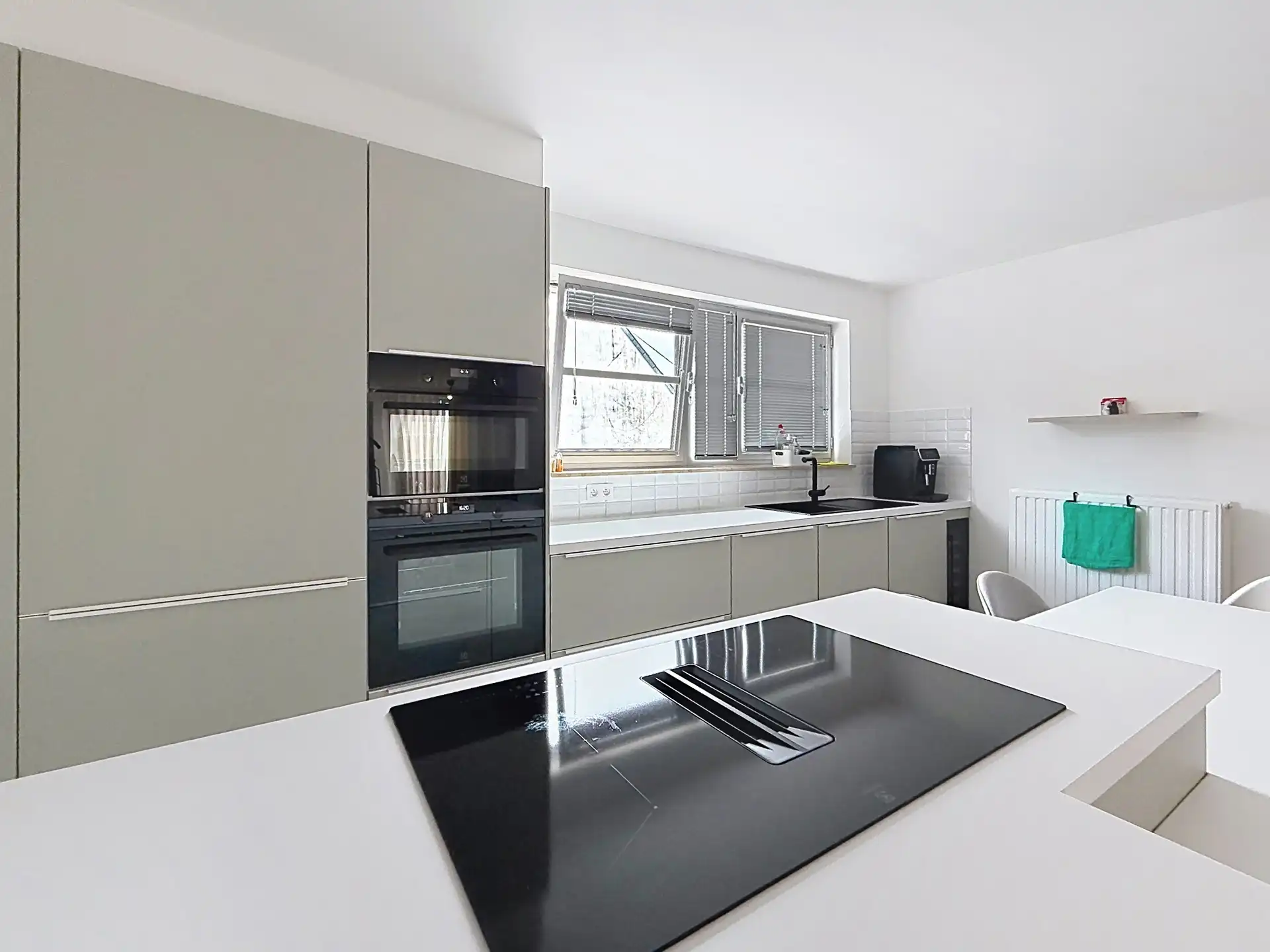 Instapklaar appartement met 3 slaapkamers en terras, EPC B en gratis parking voor de deur — in een rustige, goed gelegen buurt van Overijse. foto 7