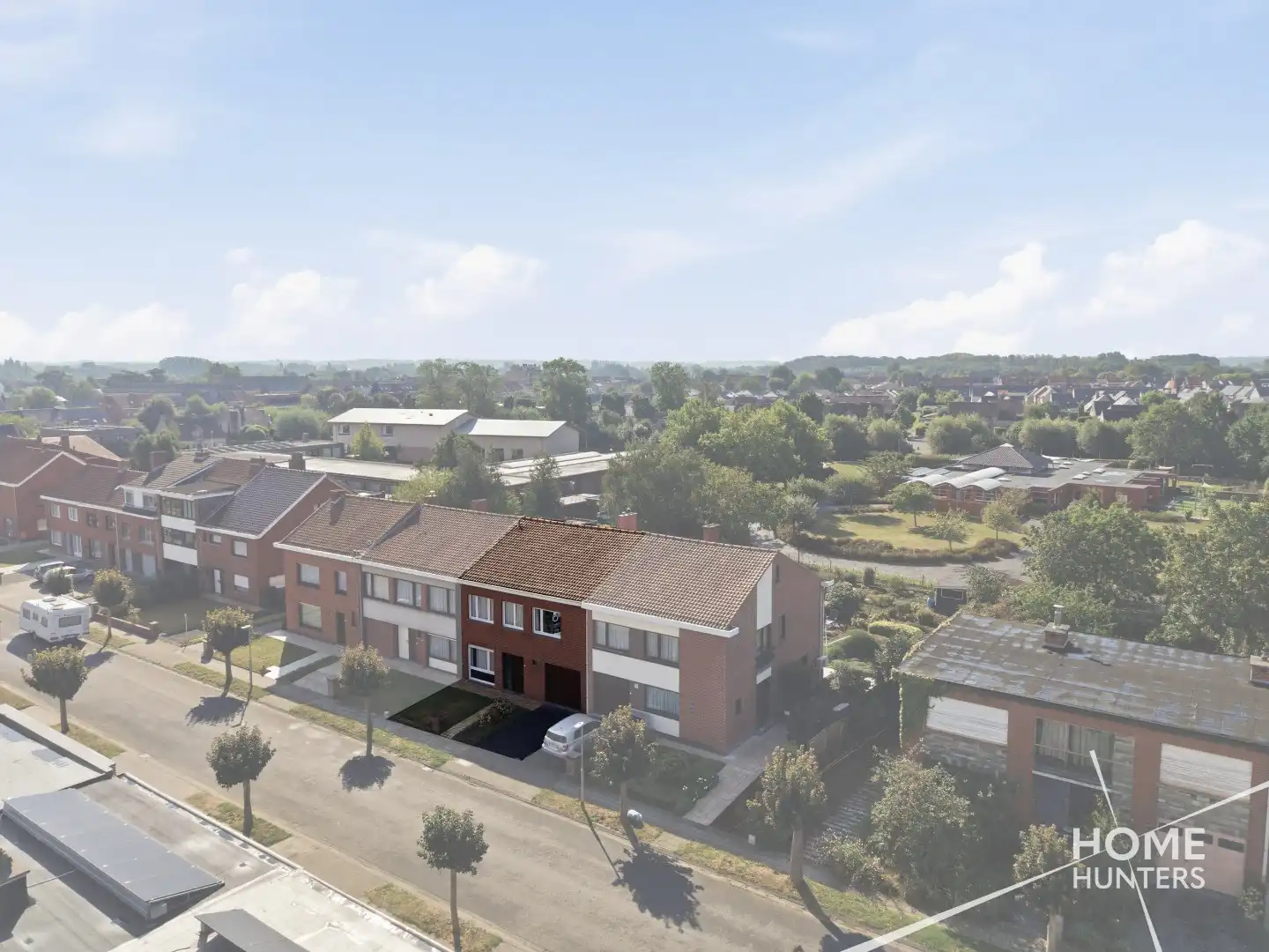 Ruime woning met oprit, garage, gunstig EPC en maar liefst 5 slaapkamers foto 22