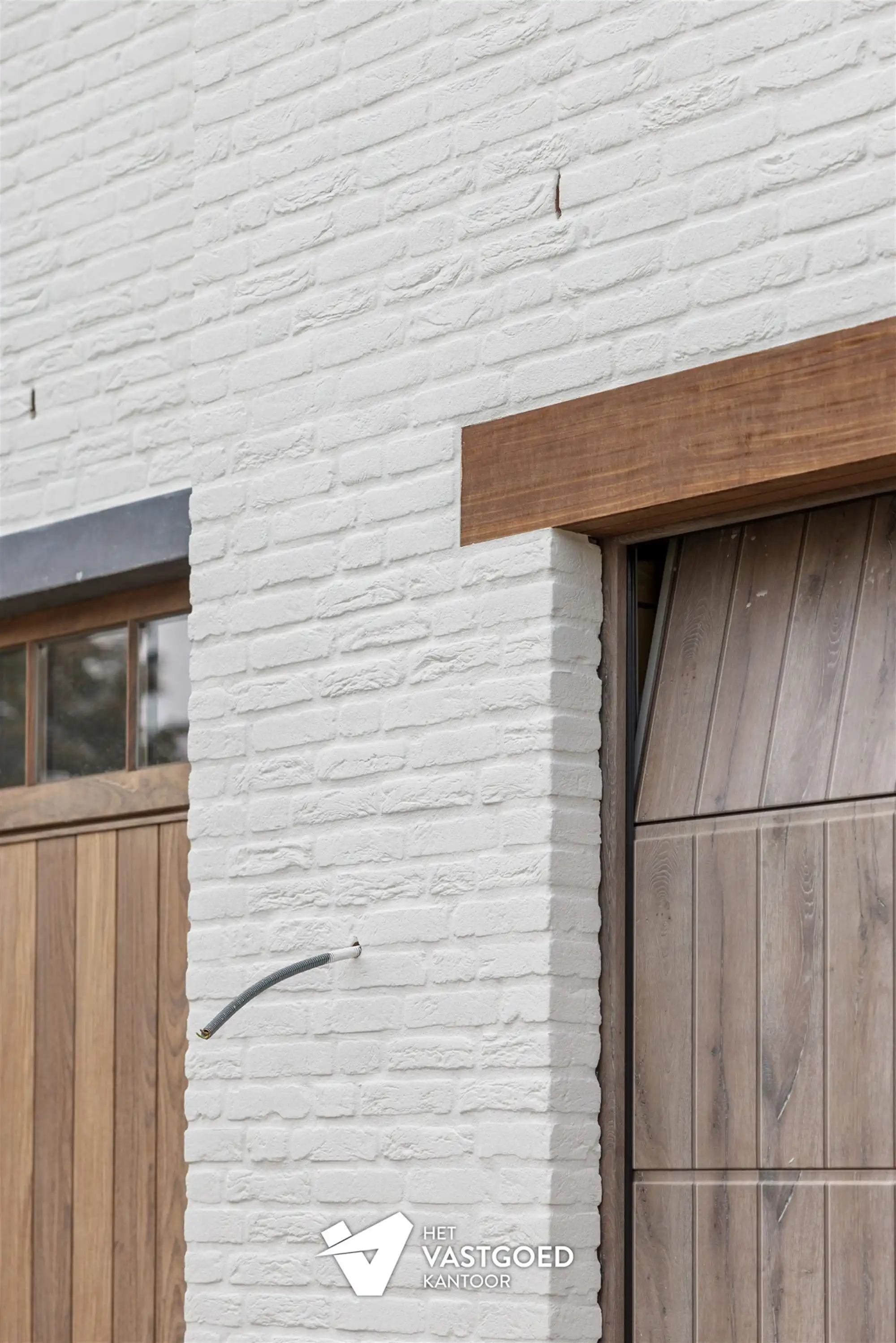 NIEUWBOUWWONING MET 3 SLAAPKAMERS EN INPANDIGE GARAGE UITERST CENTRAAL DOCH RUSTIG GELEGEN TE ZONHOVEN foto 5