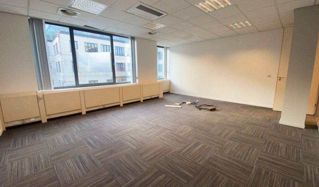 Kantoorruimte te huur in Commodity House foto 5