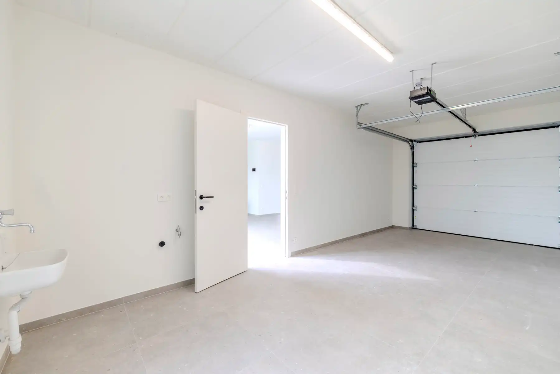 Afgewerkte HOB met 3 slpk, 2 bdk, garage, e-peil <10 en tuin foto 12