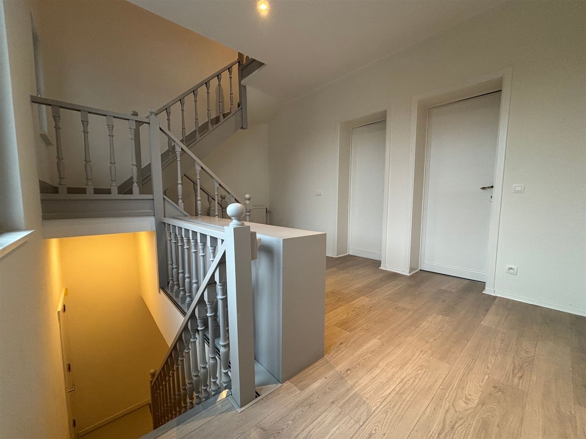 Volledig gereoveerde karakter woning met tuin nabij Brussel  foto 14