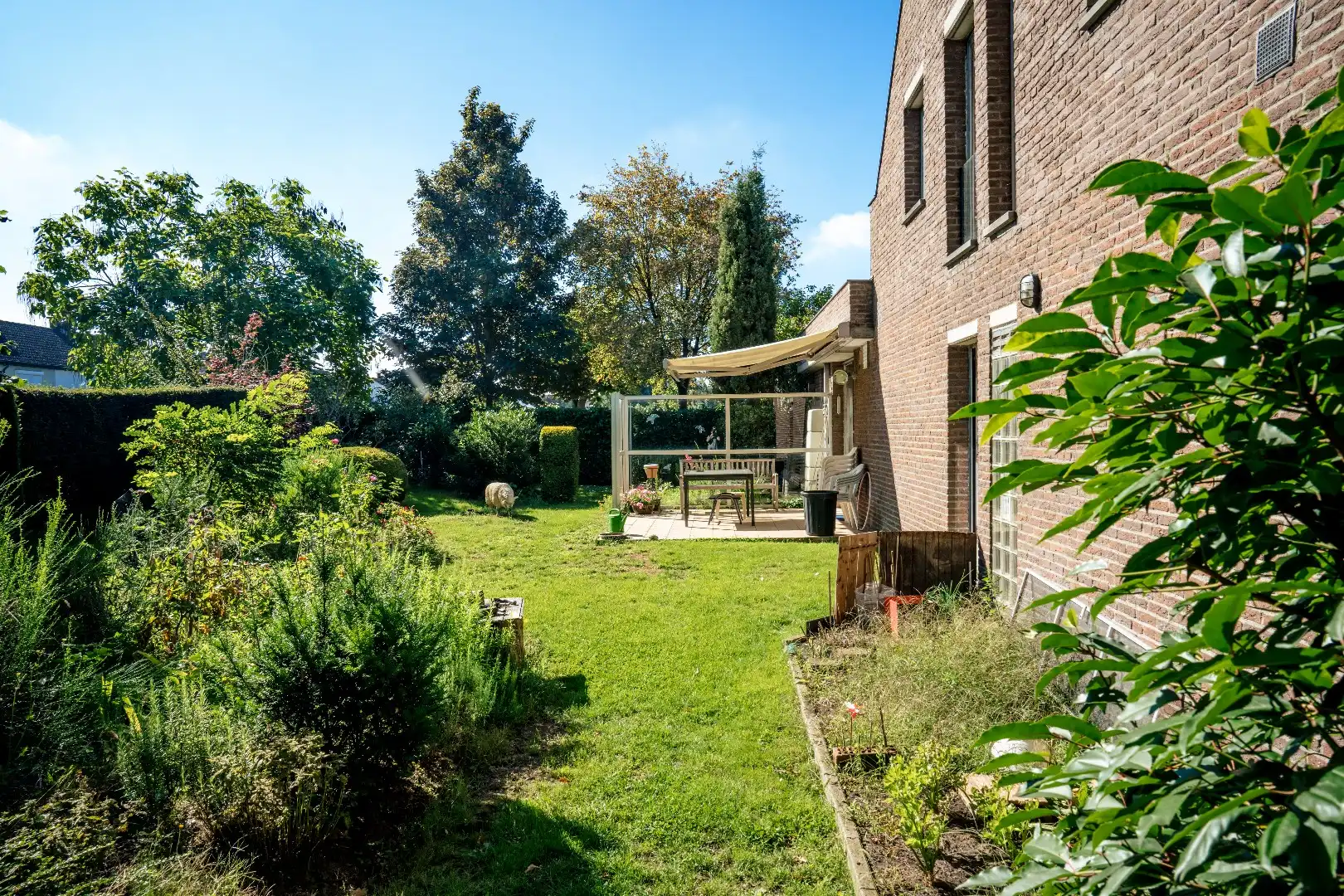 Unieke woning met 5 slaapkamers residentieel gelegen te Eeklo foto 21