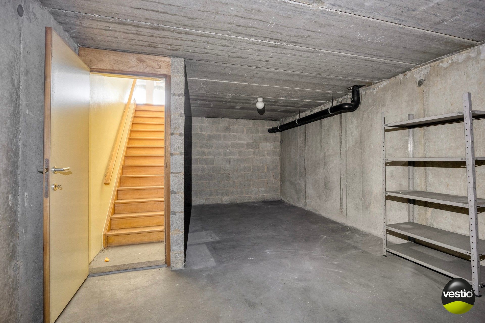 Kantoorruimte van privatieve kelder - 100 m² foto 9