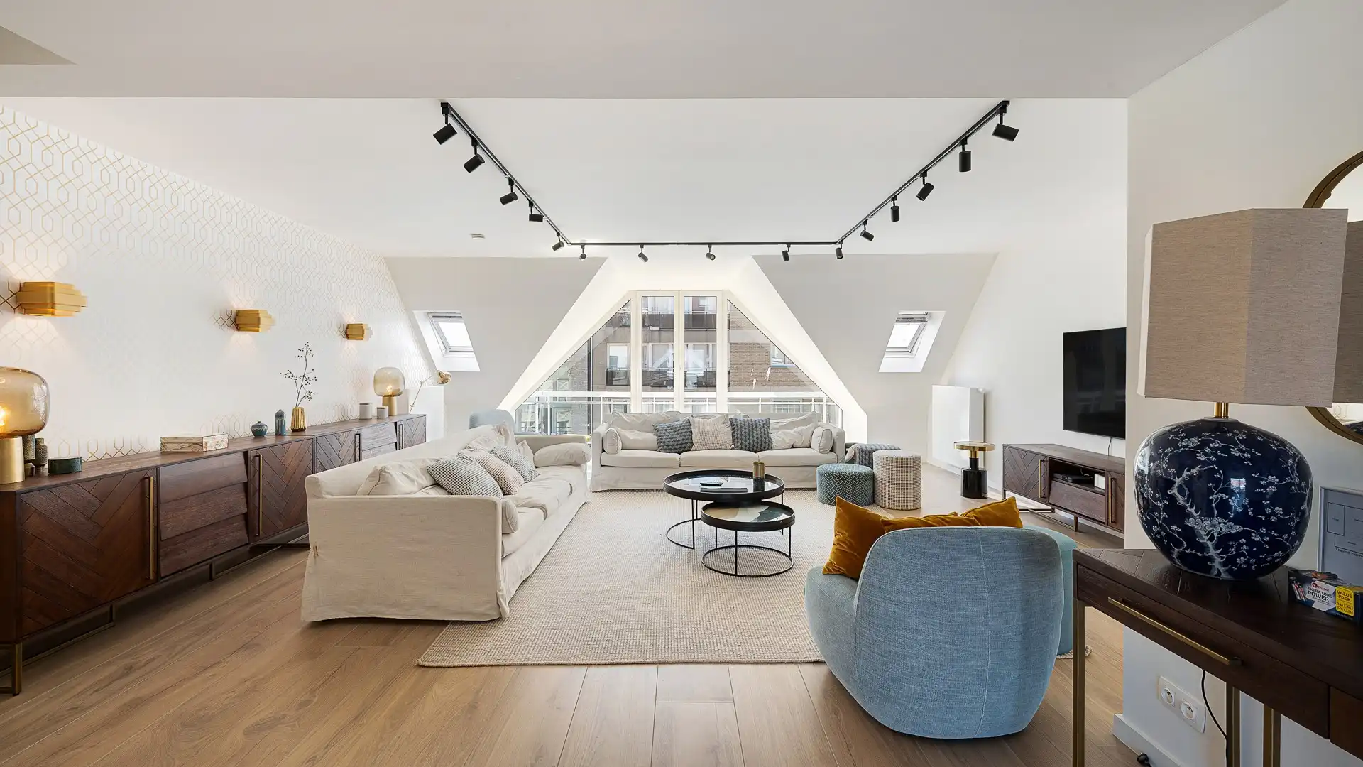 Instapklaar gemeubeld appartement met zeezicht te Knokke. foto 2