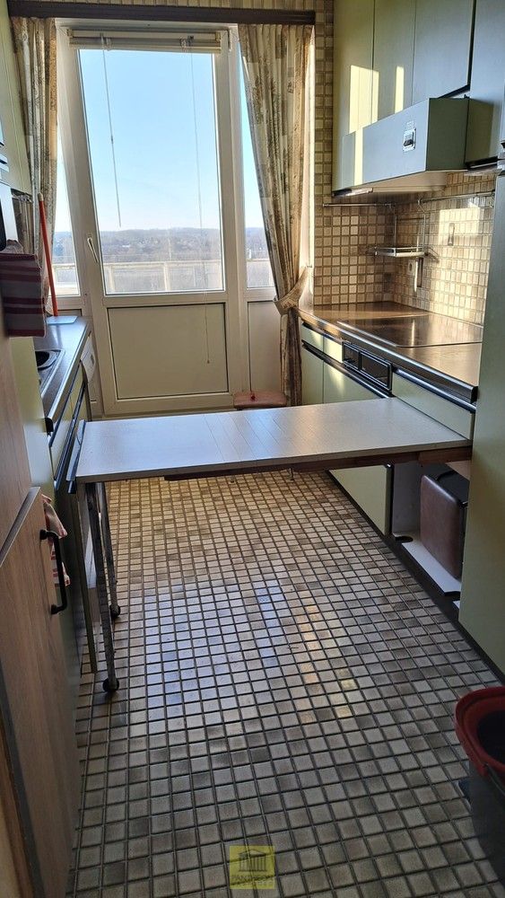 Ruim lichtrijk appartement op 12de verdieping - 4 slaapkamers! foto 6