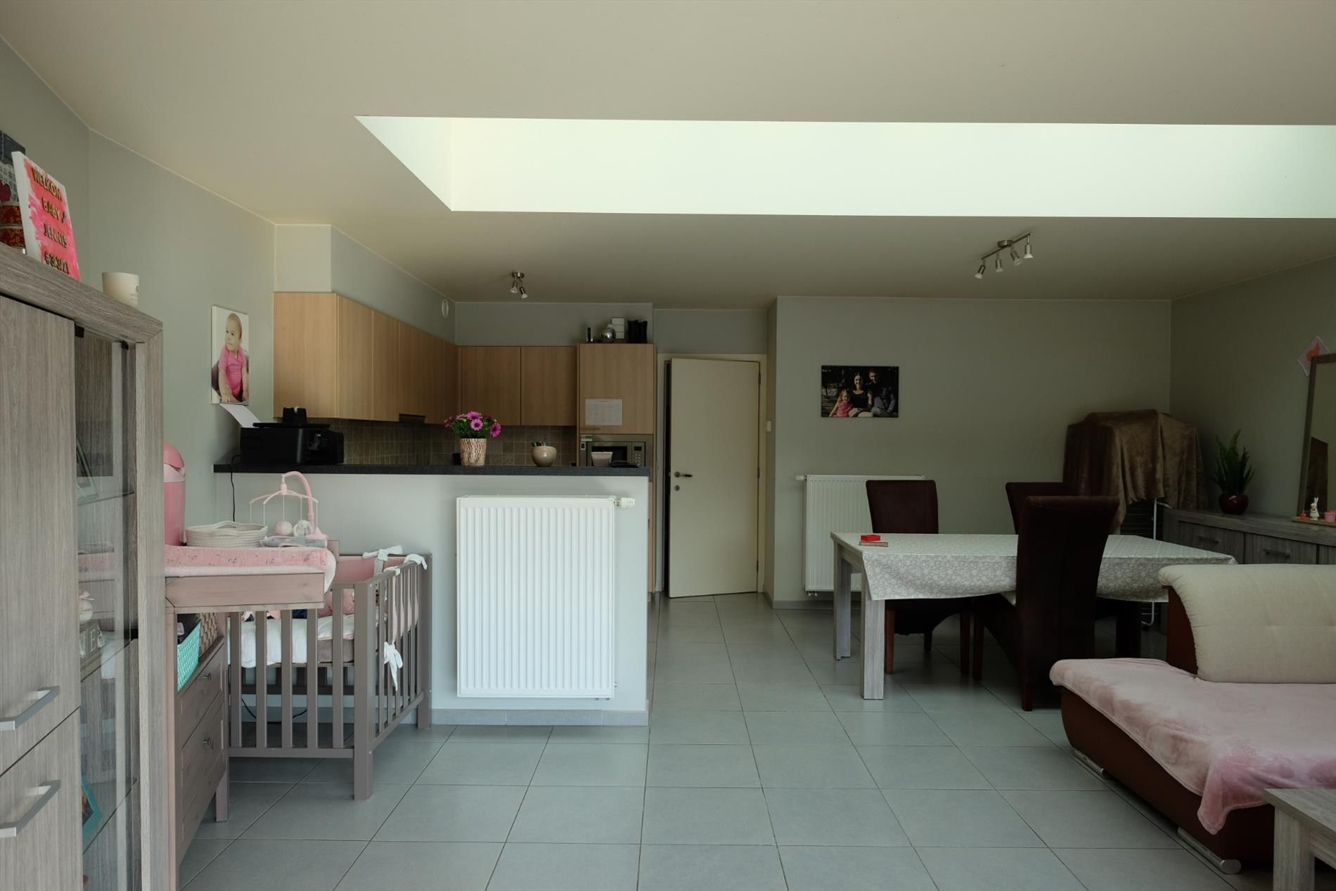 Recente rijwoning met garage foto 5