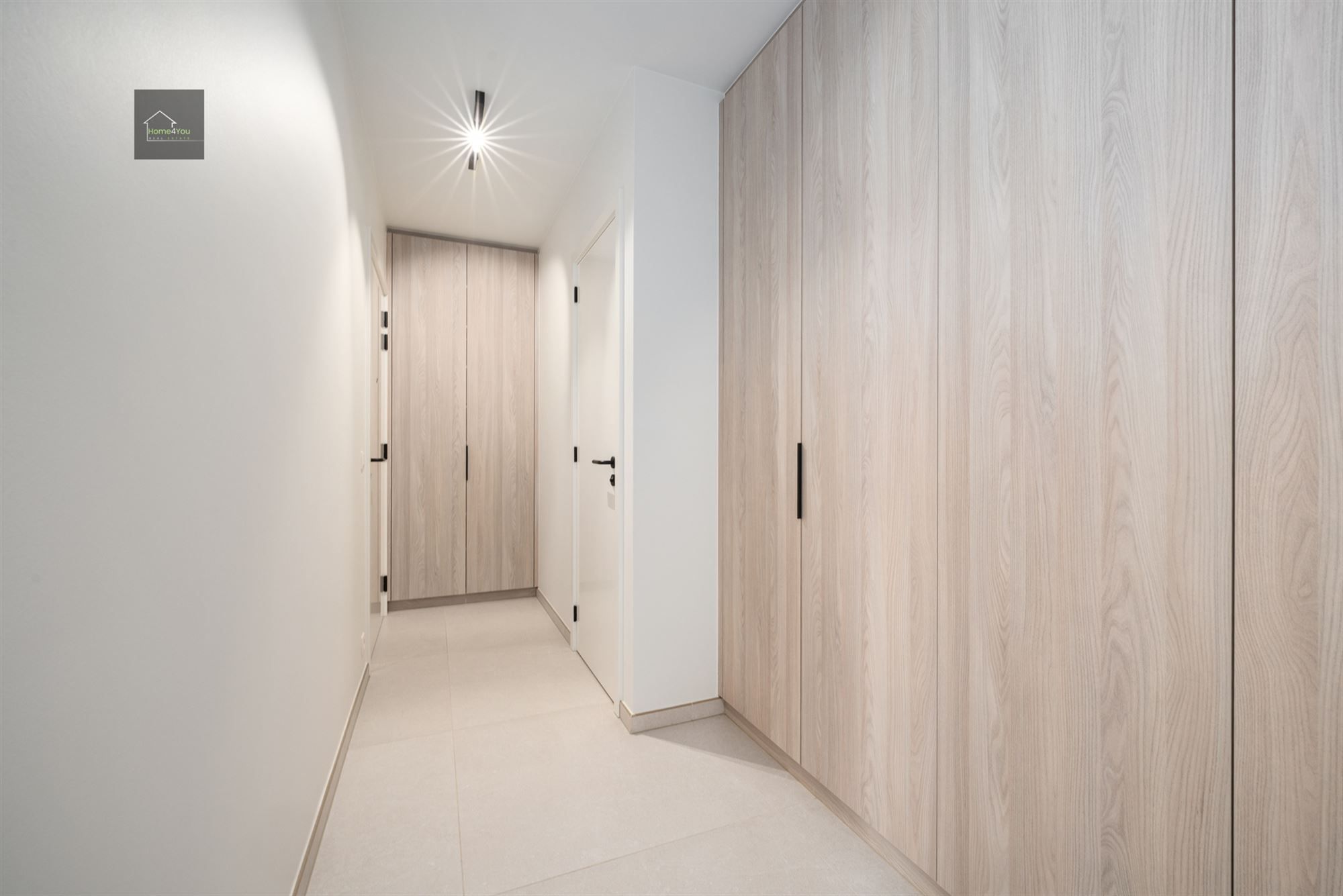 Exclusief nieuwbouwappartement met panoramisch uitzicht! foto 7
