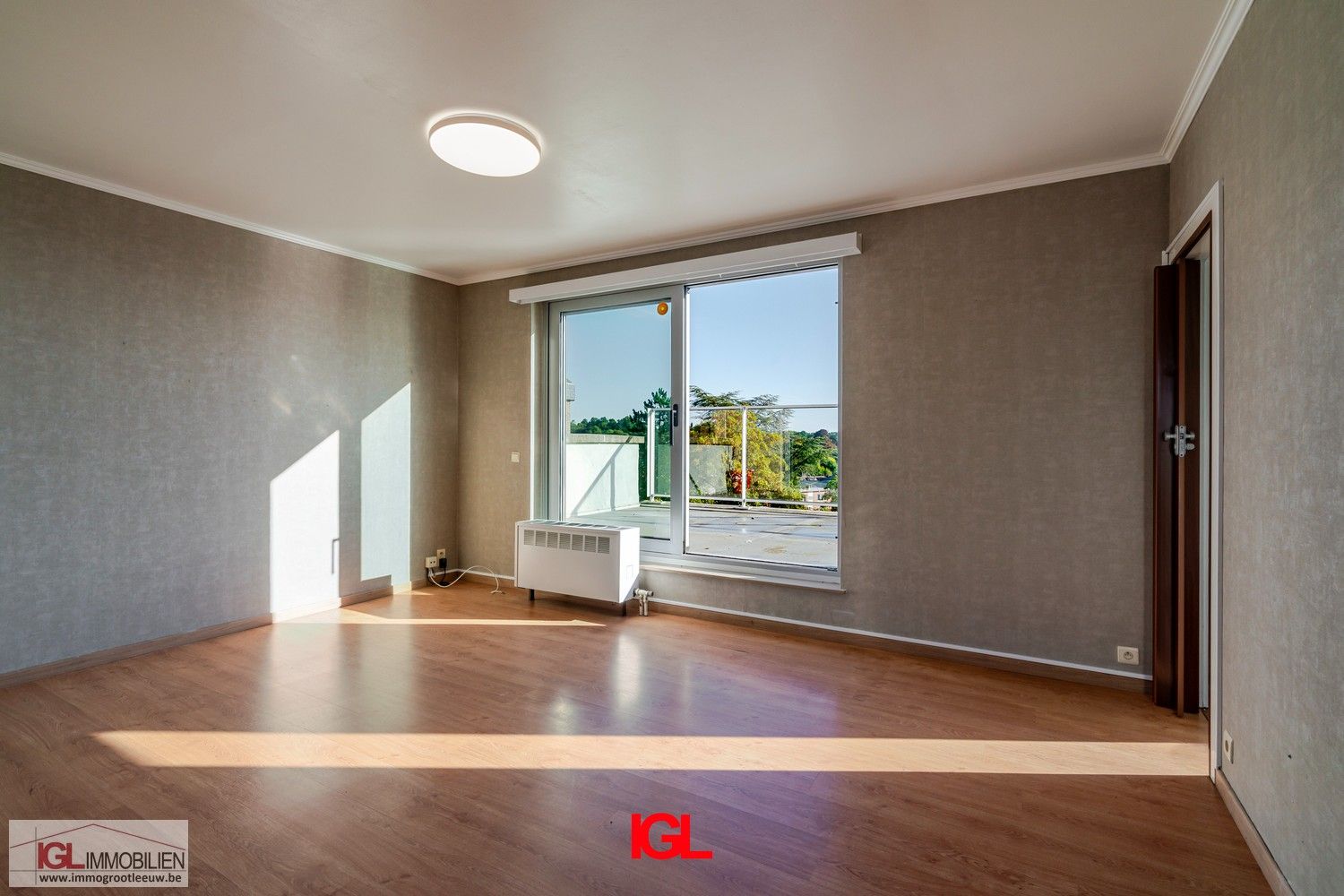 Penthouse-studio met 2 ruime terrassen te koop in Dilbeek foto 4