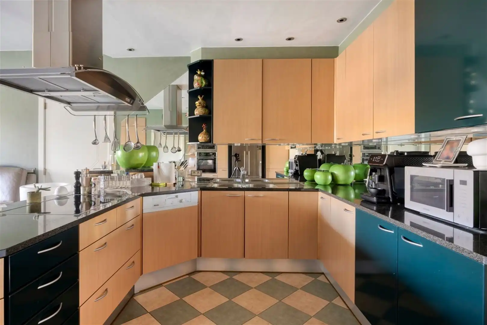 Riante villa op 3465 m2 in deelgemeente Volkegem foto 26