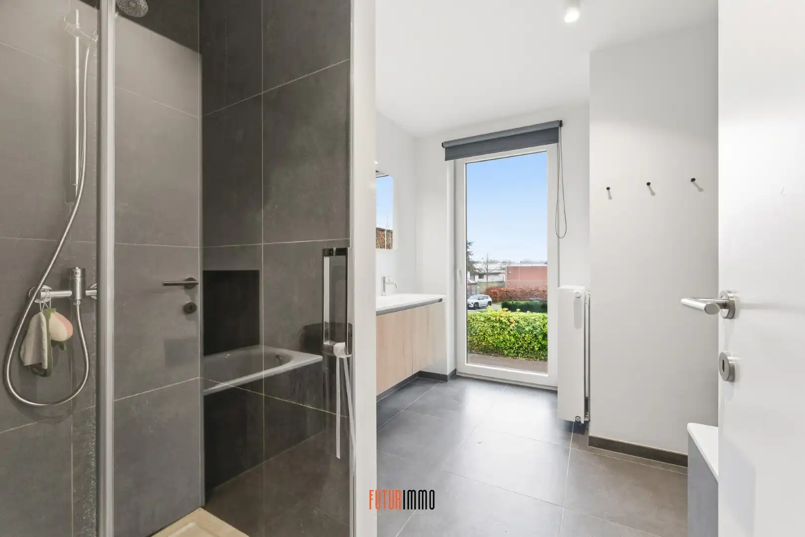 Moderne half open woning in Oekene foto 10