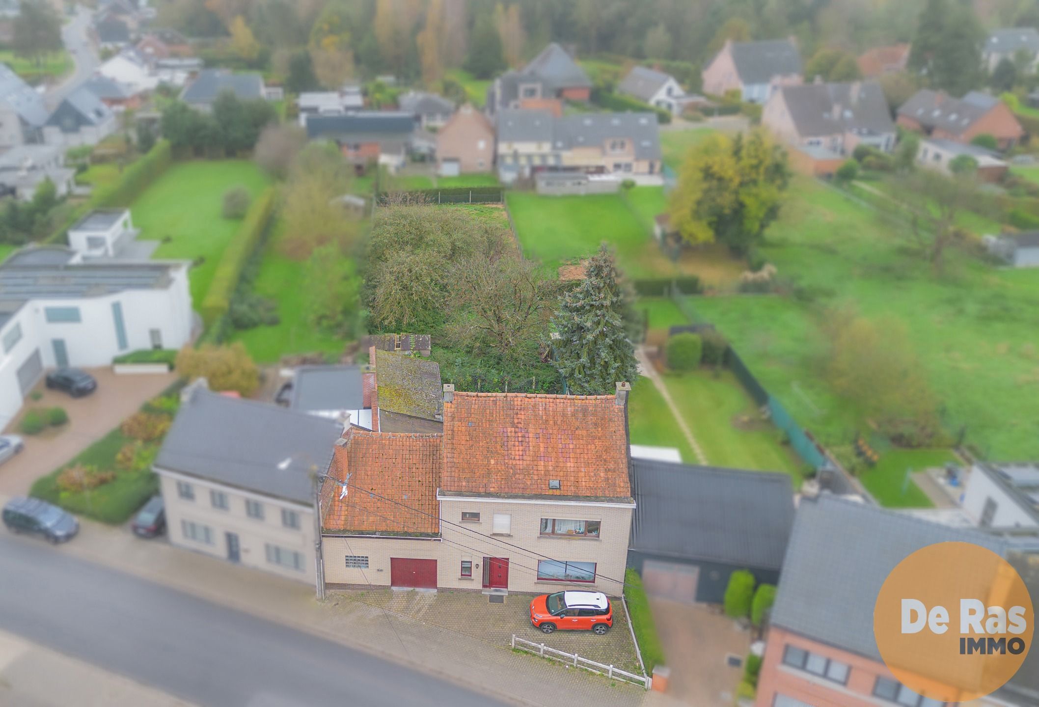 Hoofdfoto van de publicatie: DENDERHOUTEM - Ruime woning met 4 slpk en grote tuin!