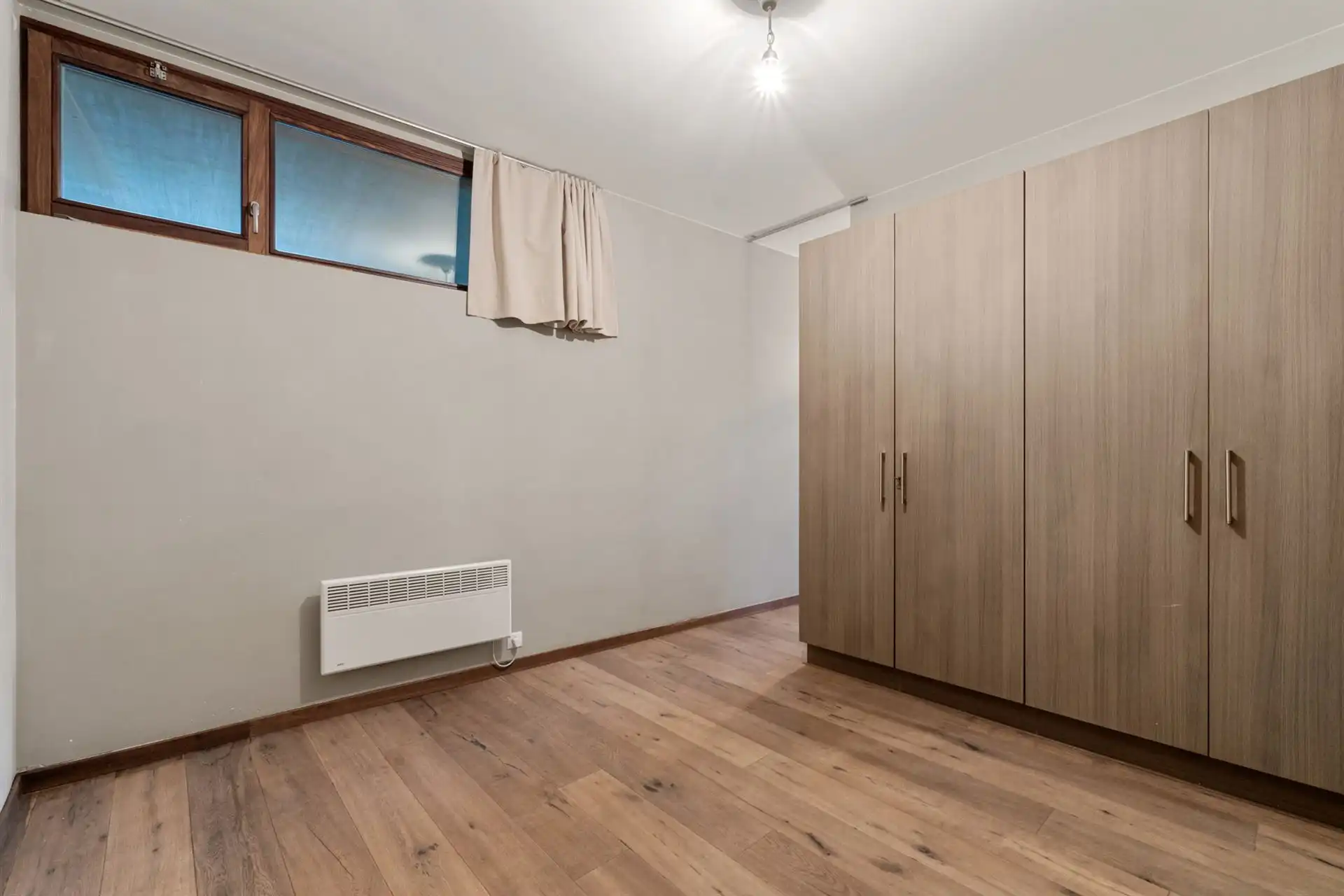TOPgelegen (op de Kluisberg) appartement met één slk. foto 7