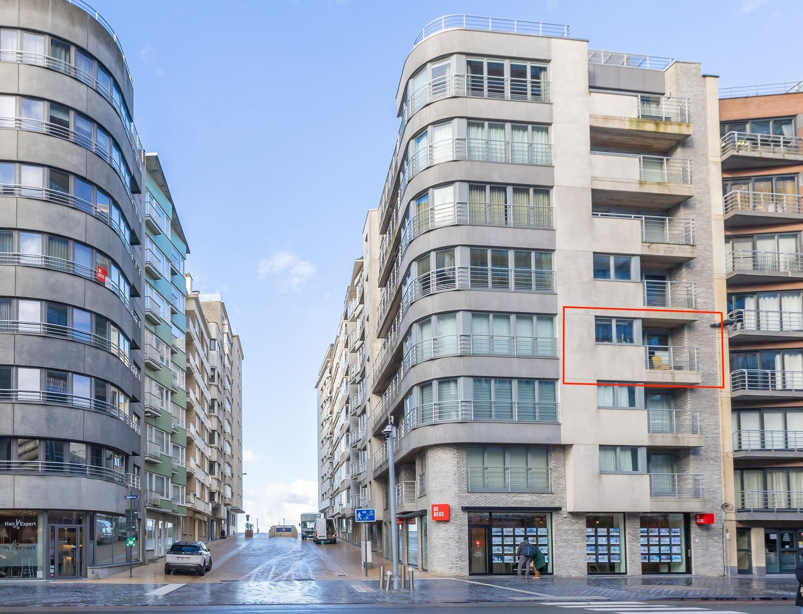 Modern appartement met zonnig terras op een zucht van het strand foto 10