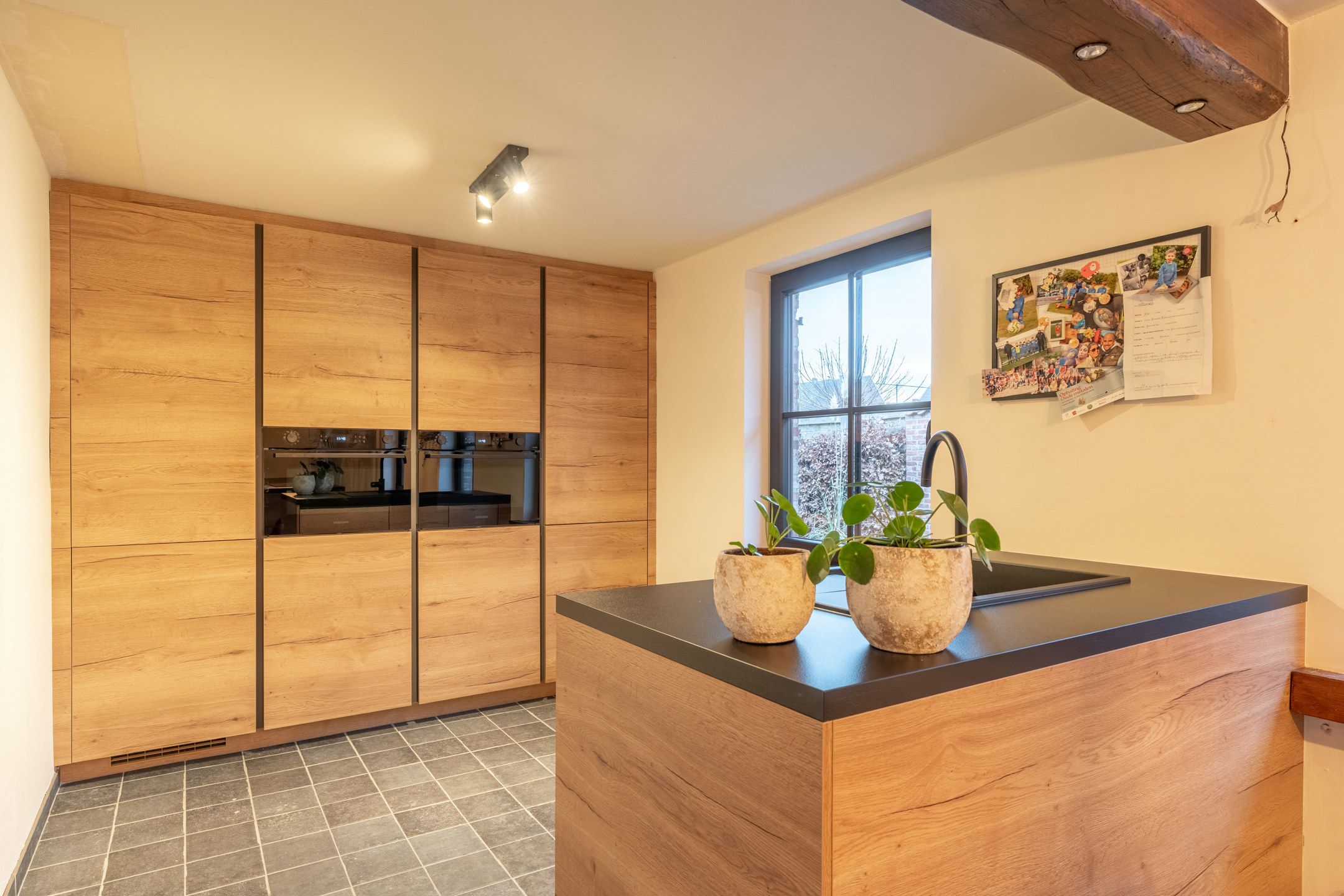 Instapklare gezinswoning met 5 slpks en 2 bdks te Vosselaar. foto 13