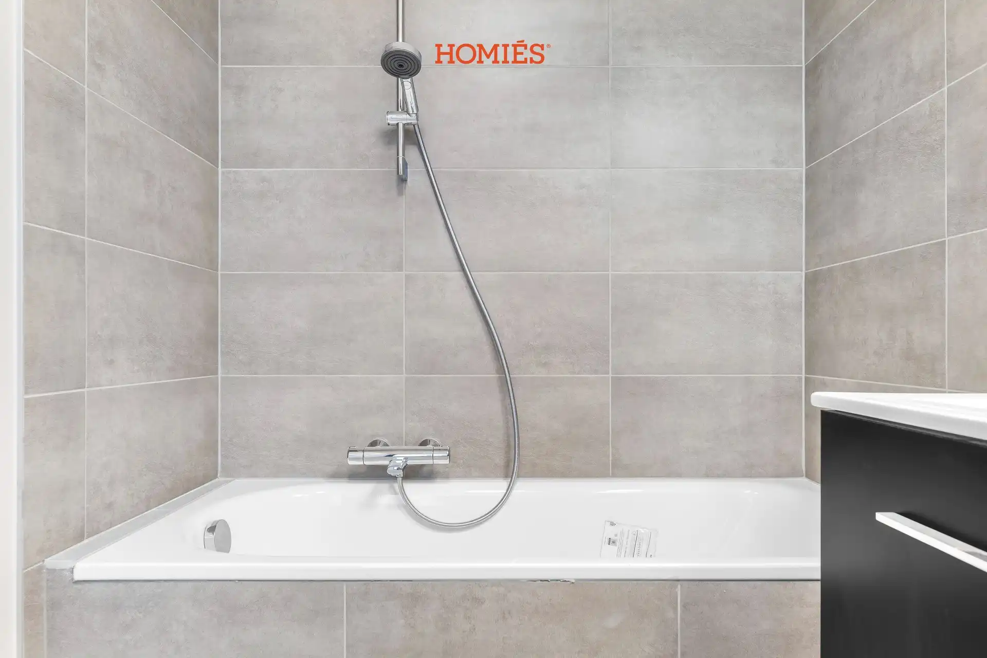 Gerenoveerd app met 2 slpks en autostaanplaats foto 15