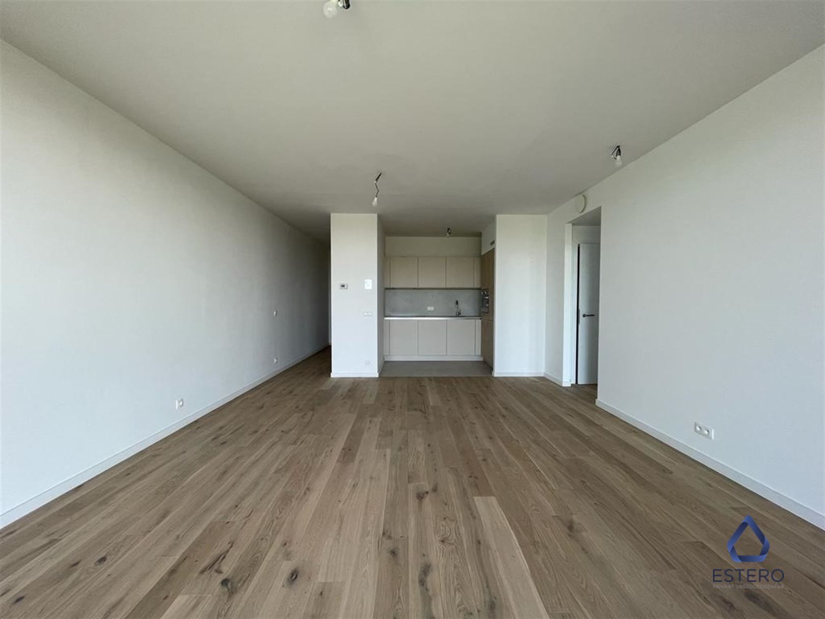 Nieuwbouwappartement op een toplocatie gelegen op 7e verdieping foto 4