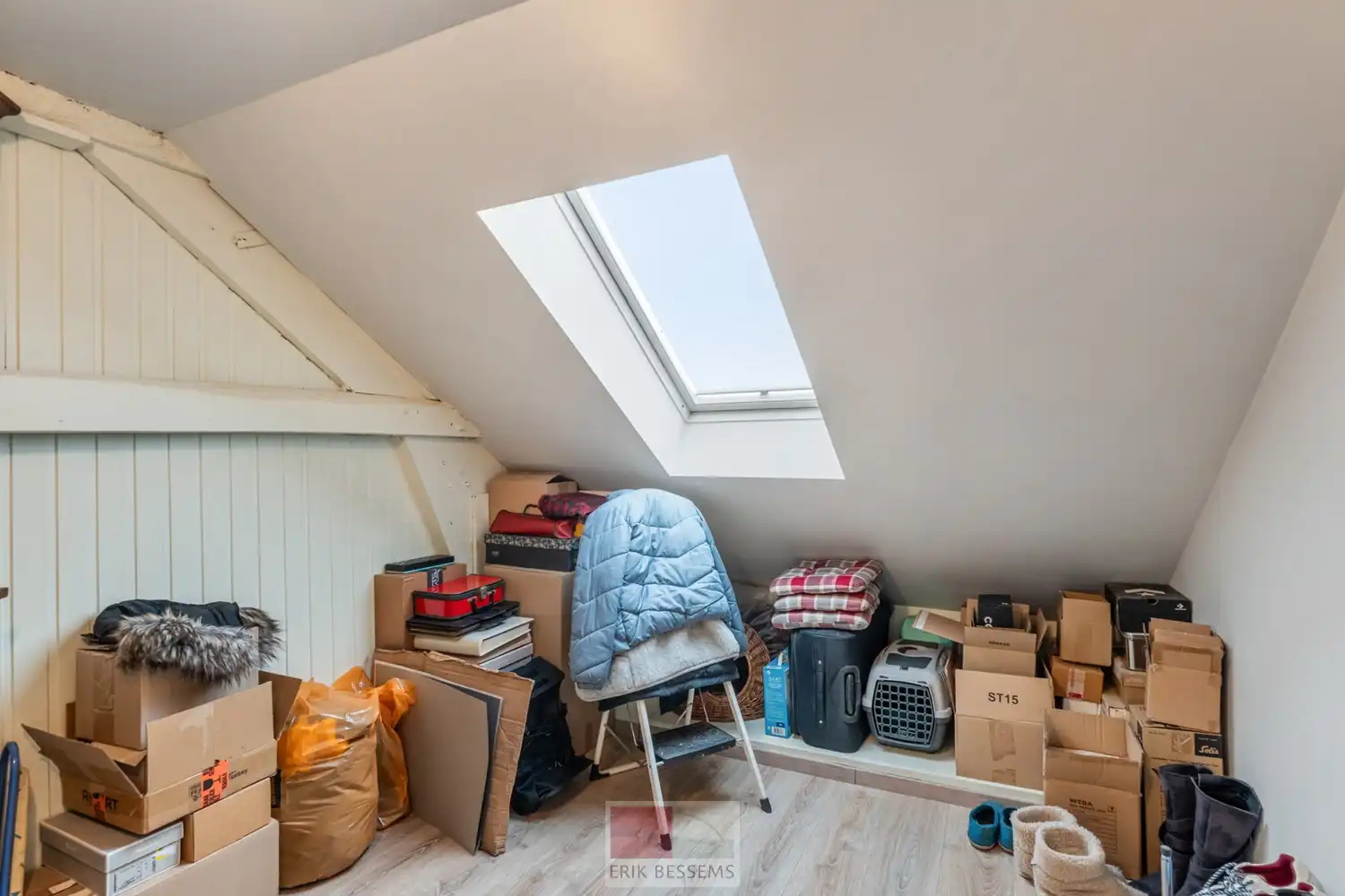 Unieke te renoveren investeringsopportuniteit met 7 mogelijke wooneenheden (huidige toestand niet vergund!), grenzend aan zowel de Millerdries als de Van Den Boschstraat in Riemst. foto 11