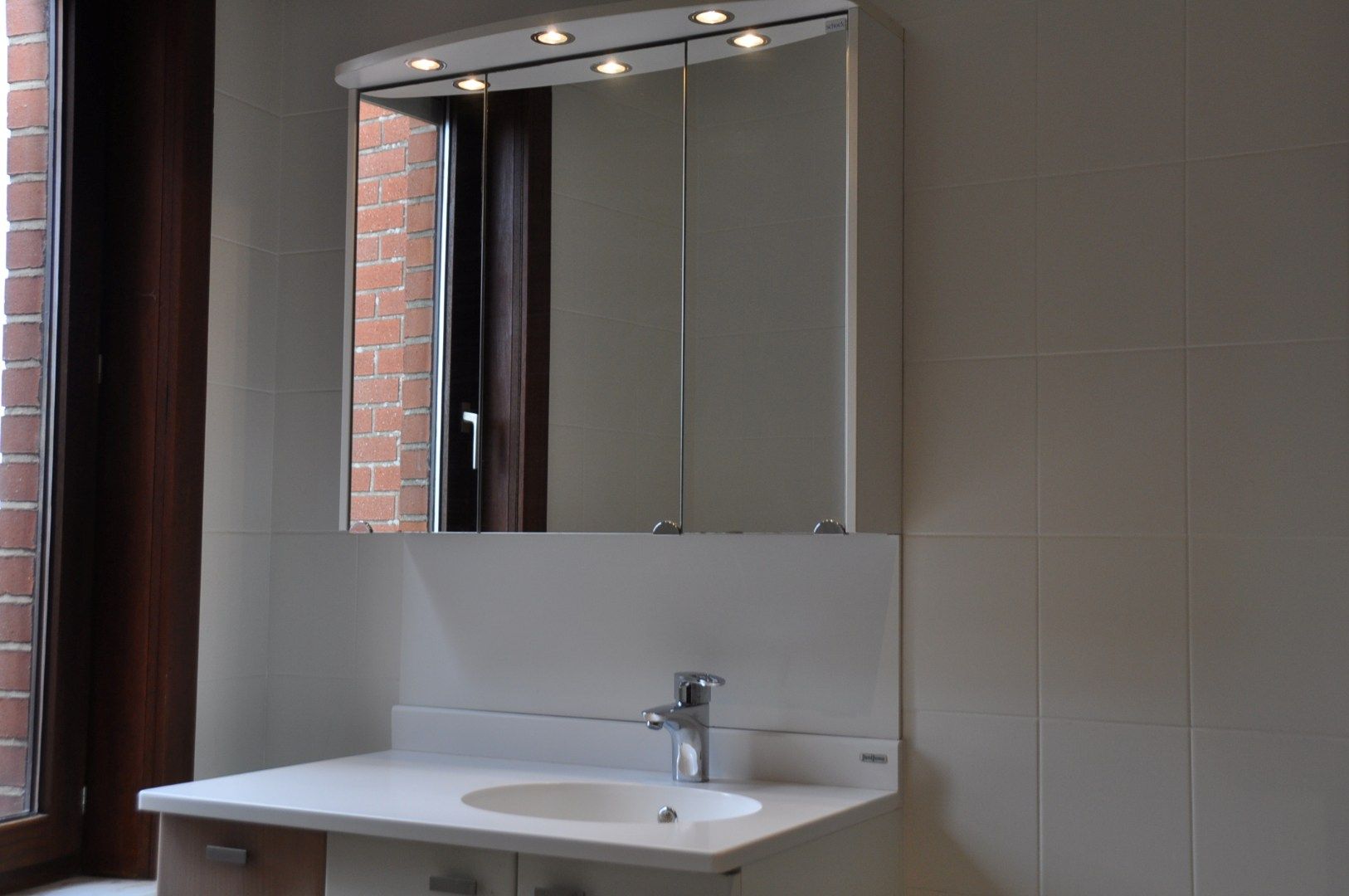 Ruim en verzorgd appartement met twee slaapkamers - centrale ligging. foto 11