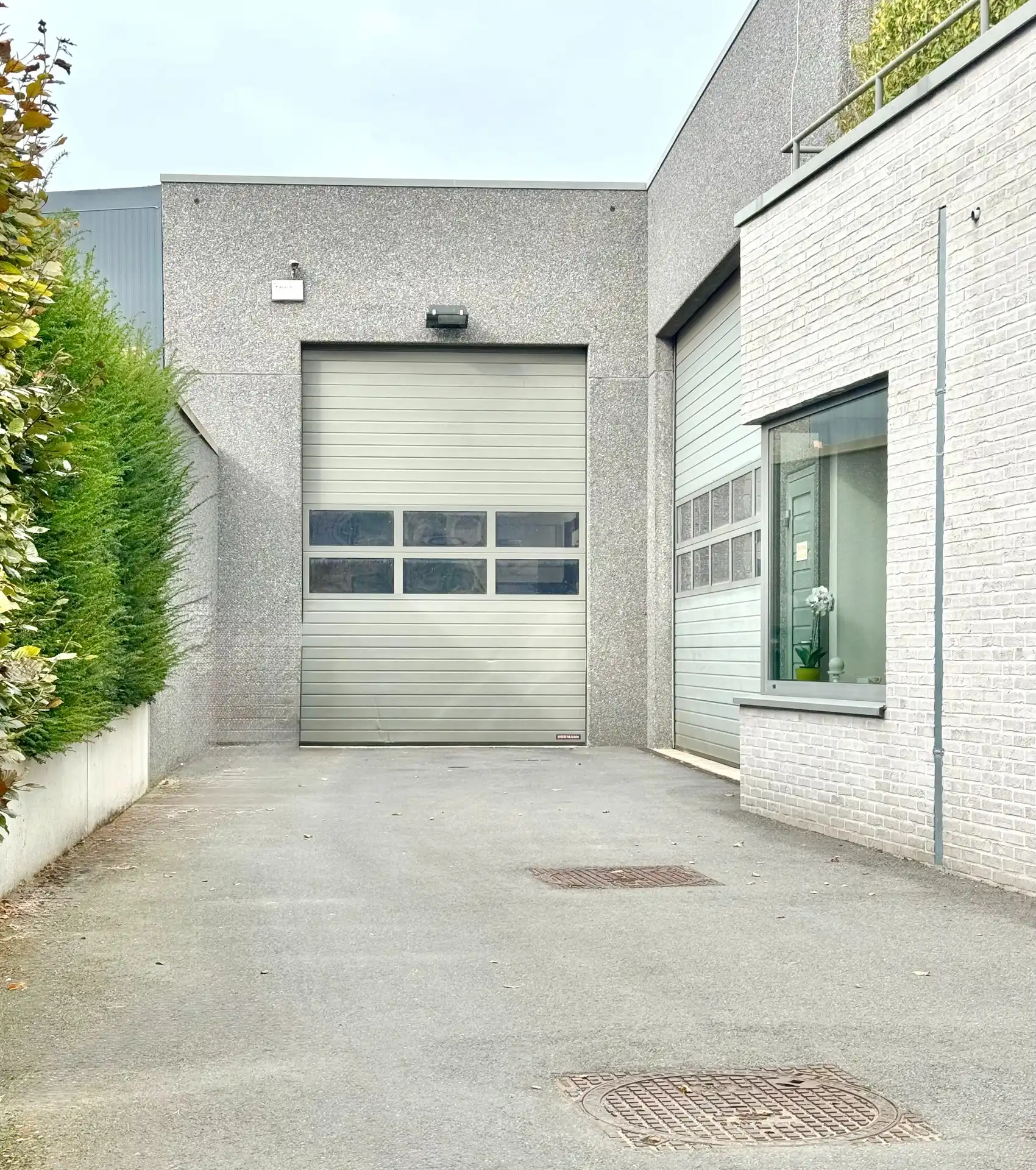 MAGAZIJN-CONSTRUCTIEHAL | KANTOOR | TRIPLEX APPARTEMENT | 1.147 M² foto 3