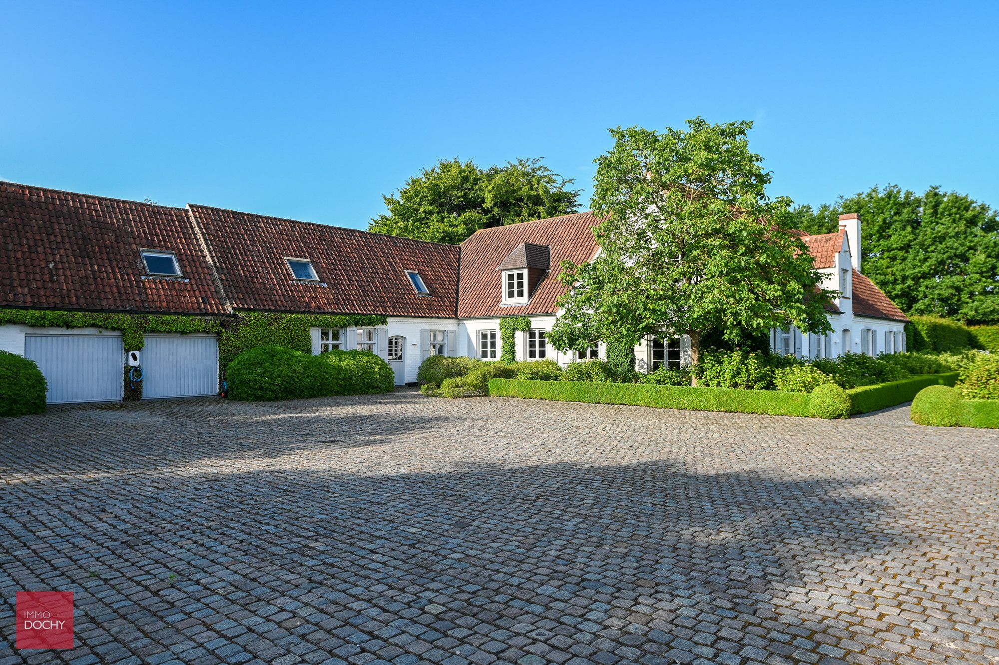 Ruim en rustig gelegen luxueus landhuis foto 7