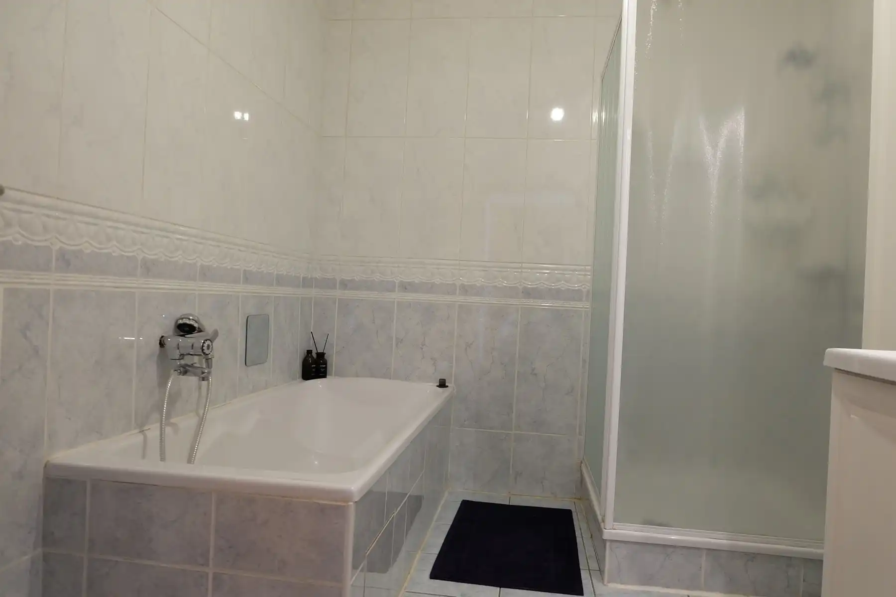Appartement te huur foto 11