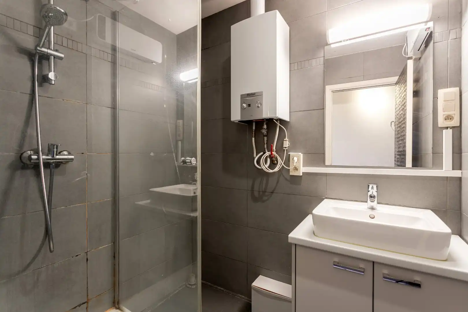 Duplexappartement in het hart Halle te koop met 2 slpks foto 13