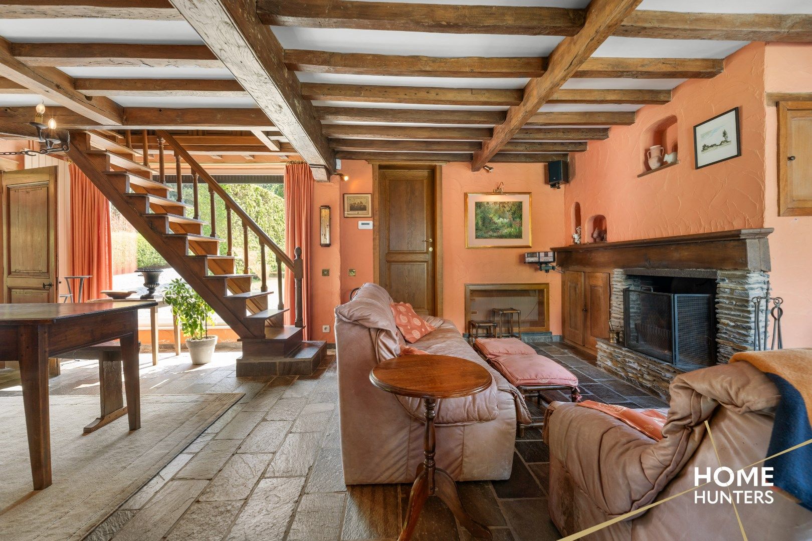 Exclusieve villa met gastenverblijf en panoramische zichten foto 28