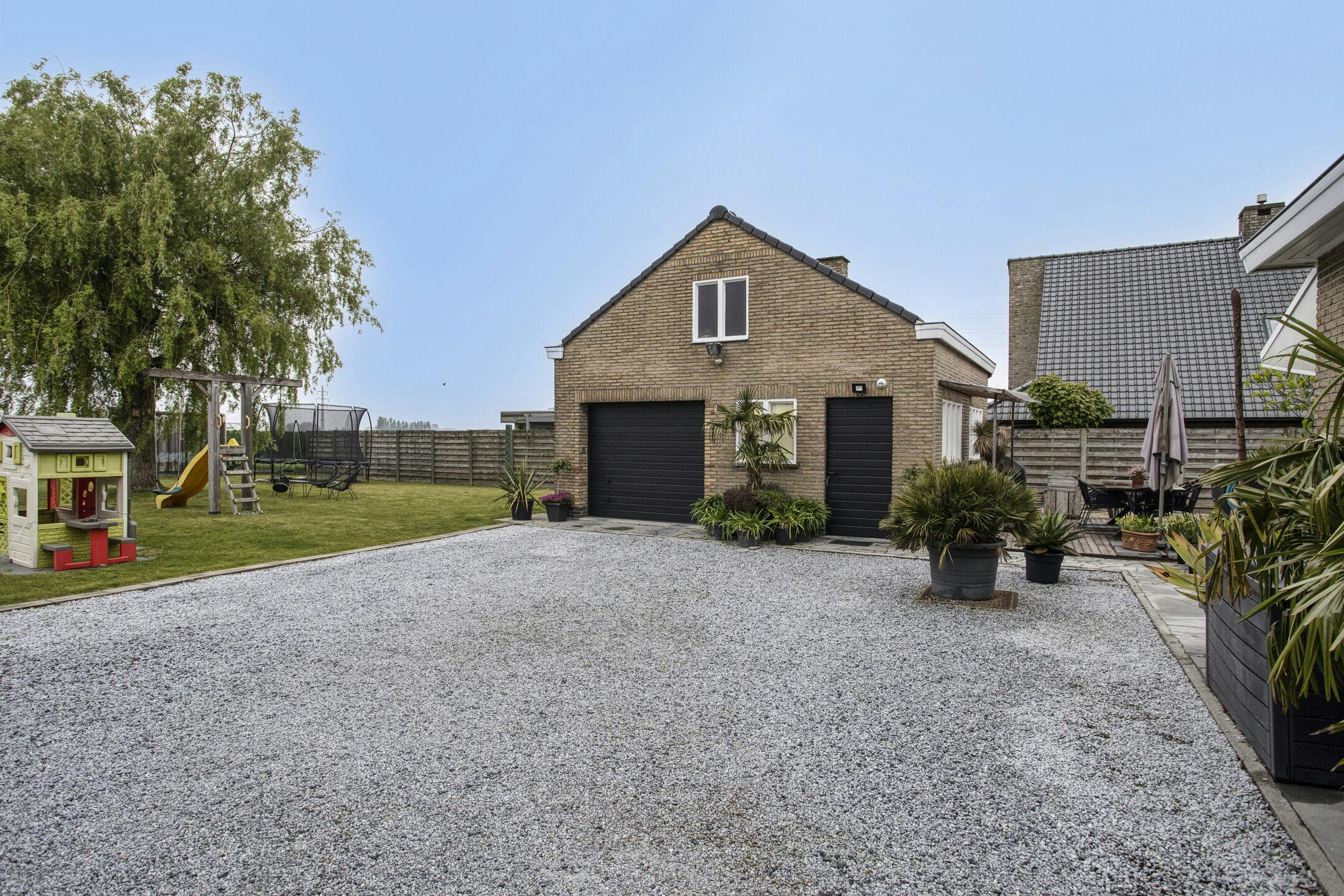 Te renoveren alleenstaand huis te koop op 1062 m² in Rumbeke foto 20